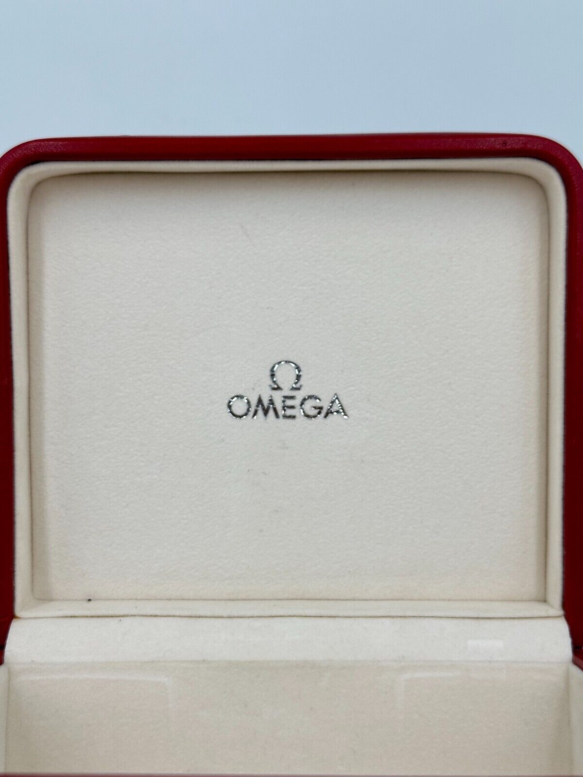 VINTAGE GENUINE OMEGA Red Speedmaster Seamaster watch box case wood 240229004yA