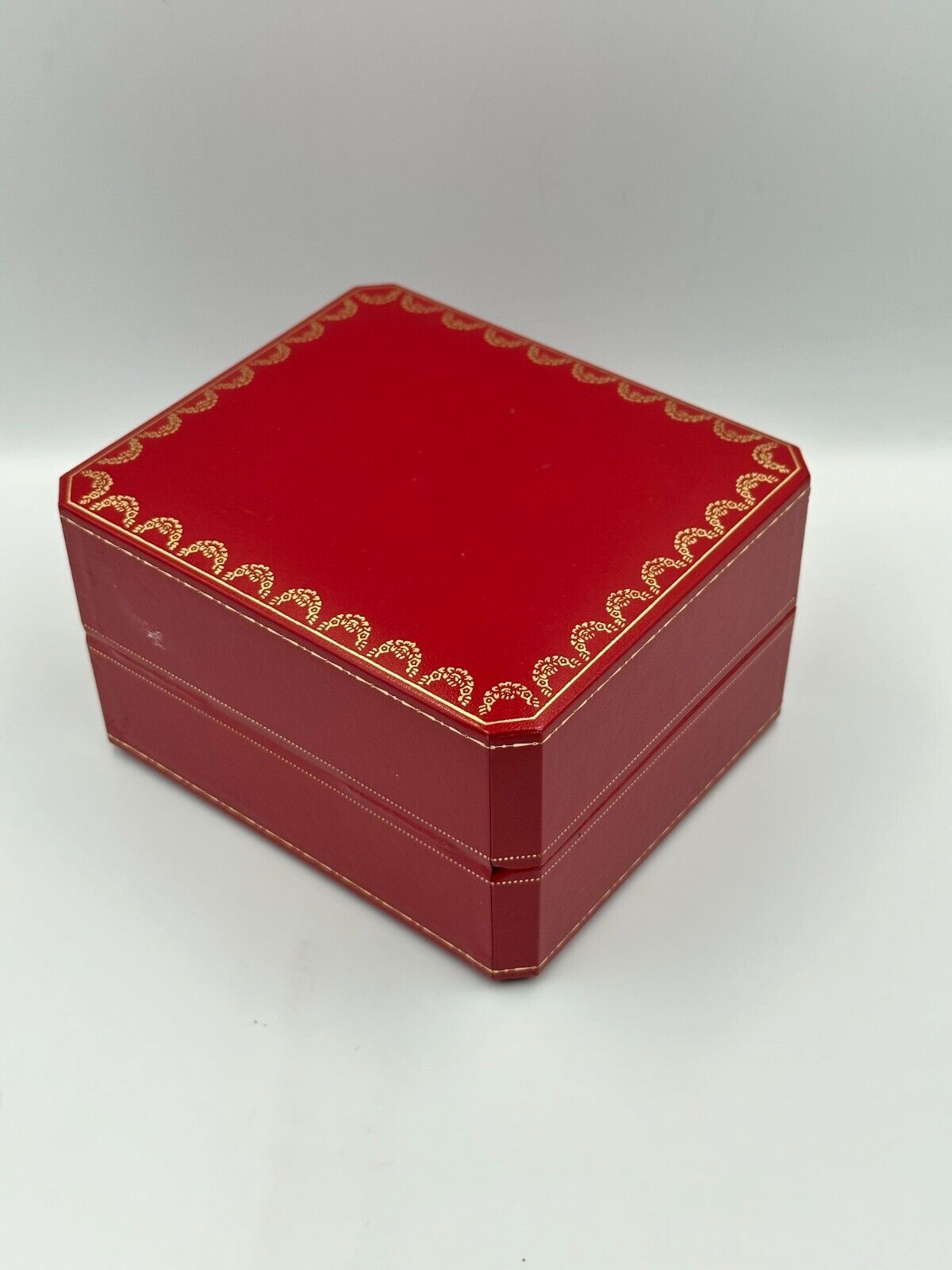 VINTAGE GENUINE CARTIER Red watch box case wood leather Booklet 240301007yA