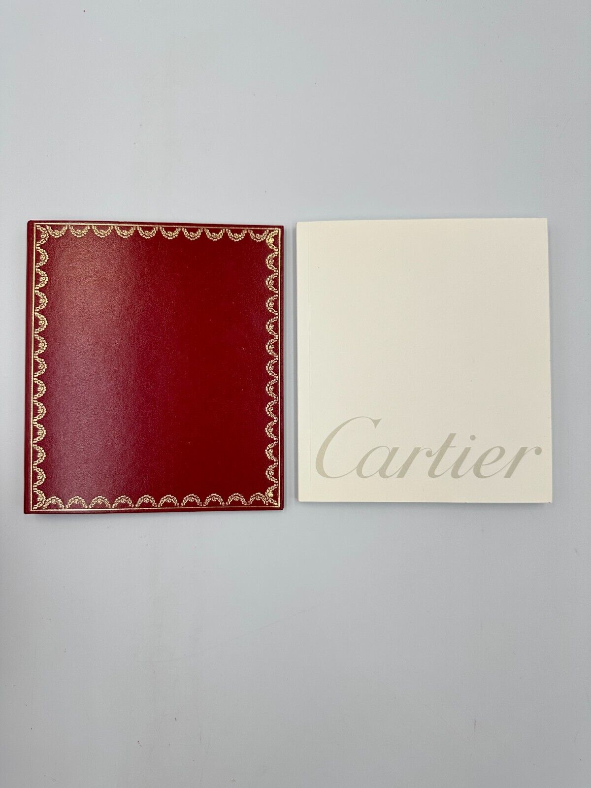 VINTAGE GENUINE CARTIER Red watch box case wood leather Booklet 240301007yA