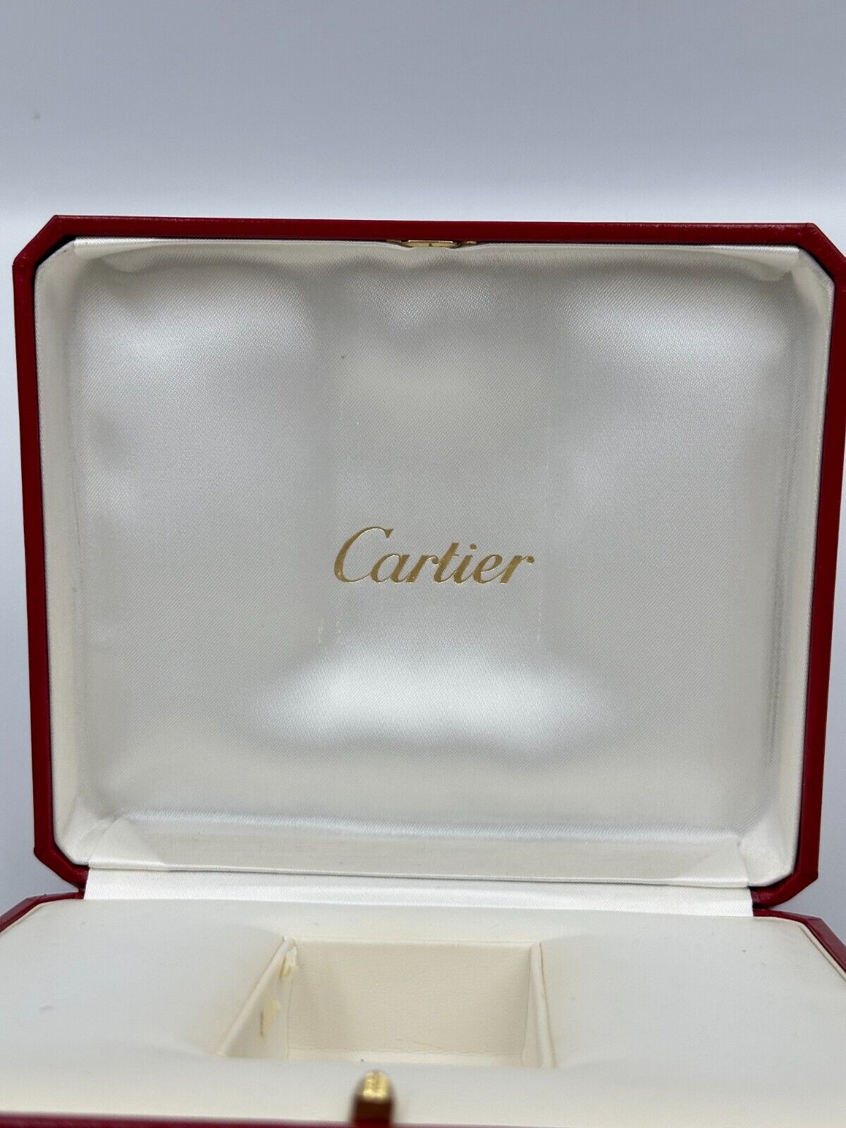 VINTAGE GENUINE CARTIER Red watch box case wood leather Booklet 240303013yA