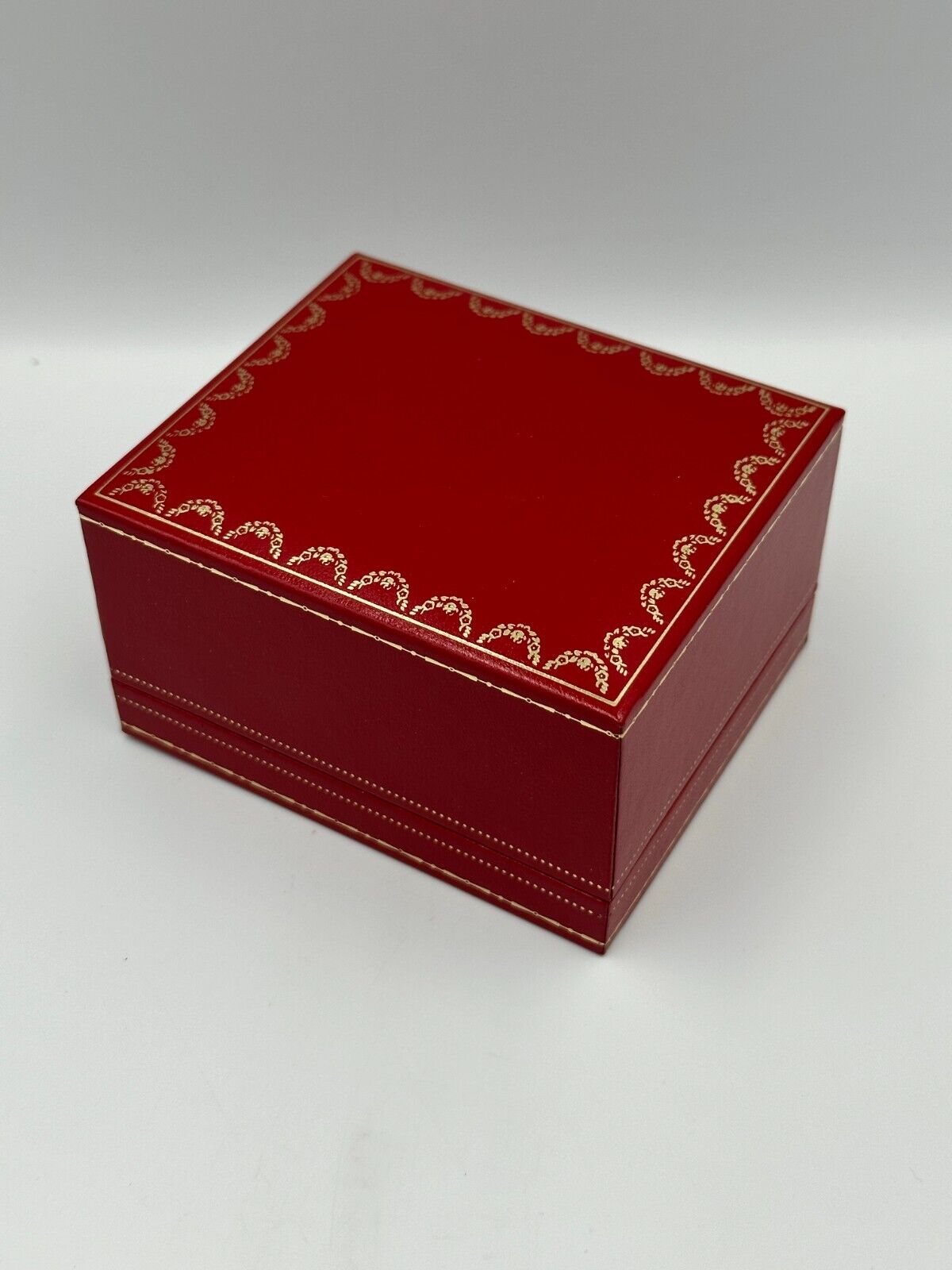 VINTAGE GENUINE CARTIER Red watch box case wood leather Booklet 240303002y2A