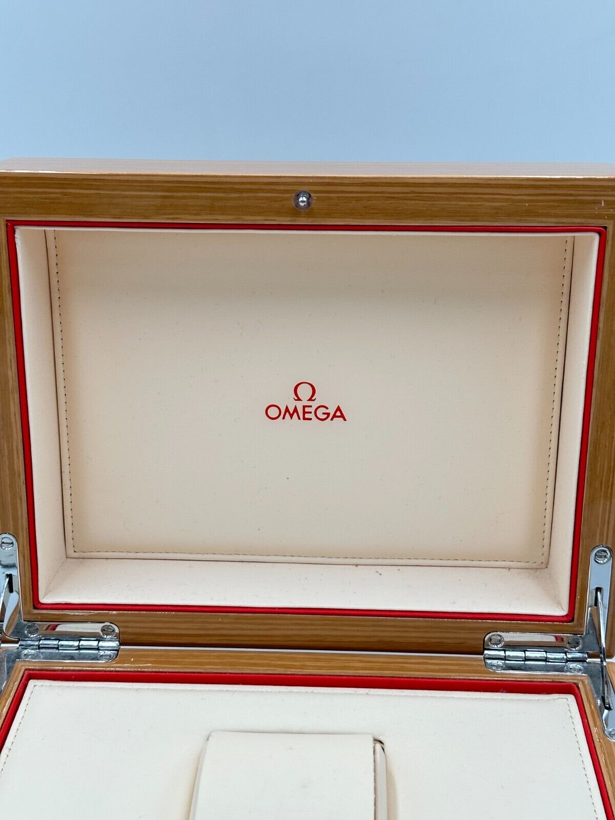 VINTAGE GENUINE OMEGA Speedmaster Seamaster watch box case wood 240228004yA