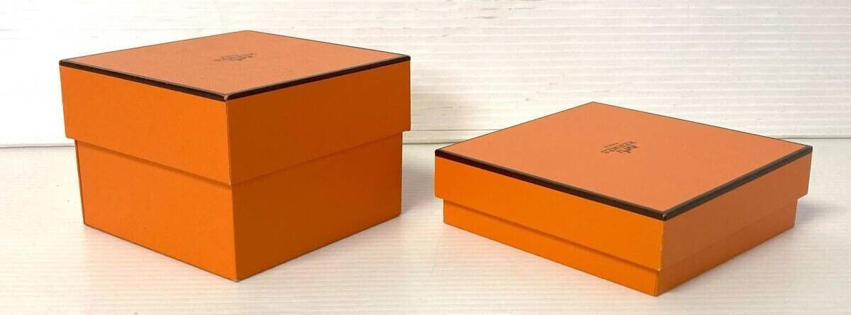 VINTAGE GENUINE HERMES watch case orange leather box booklet 2 set 240403007yA