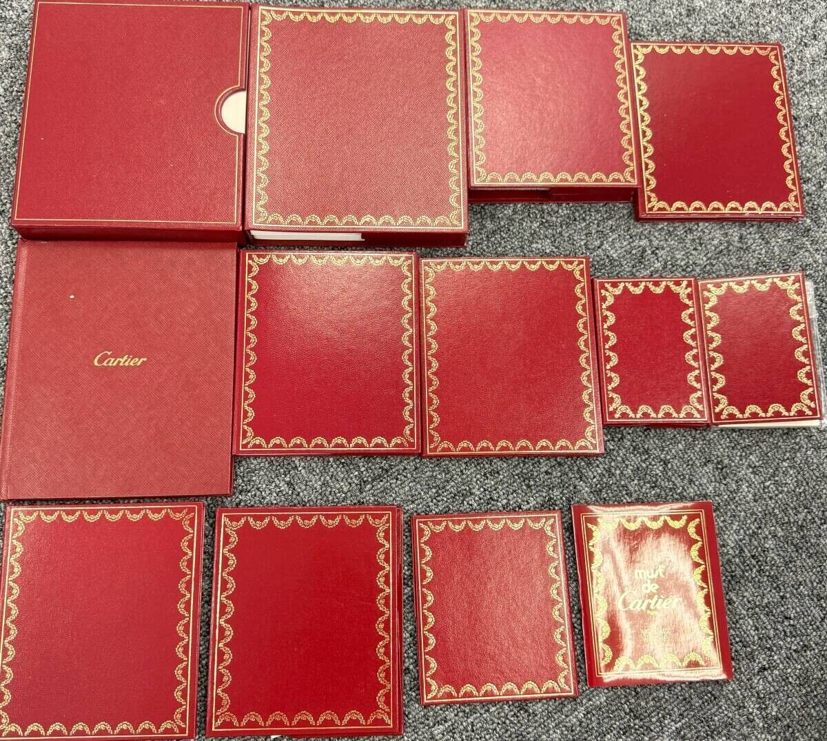 VINTAGE GENUINE CARTIER watch box case Booklet wood Red 13 set 240404003yA