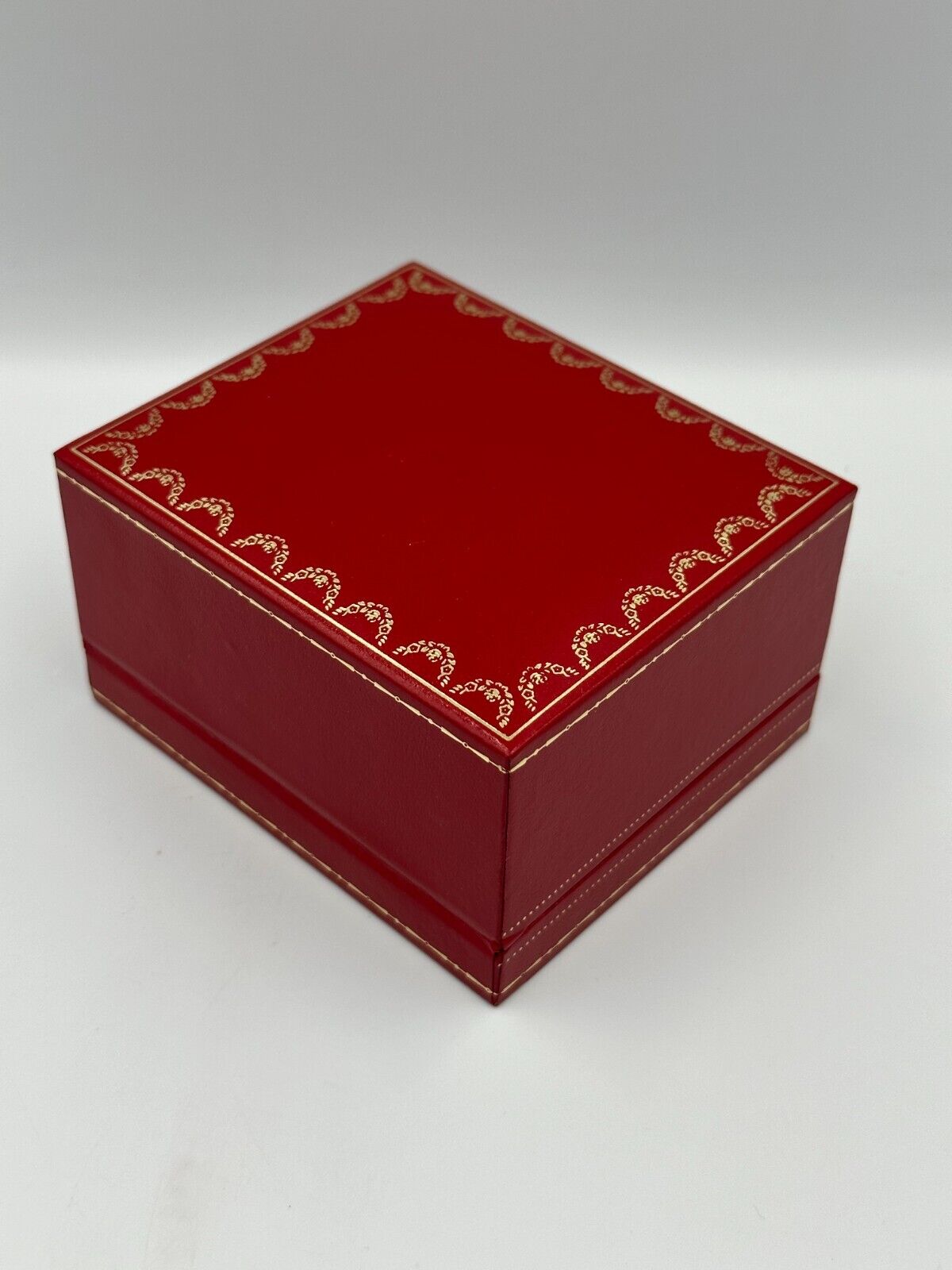 VINTAGE GENUINE CARTIER Red watch box case wood leather Booklet 240303002y2A