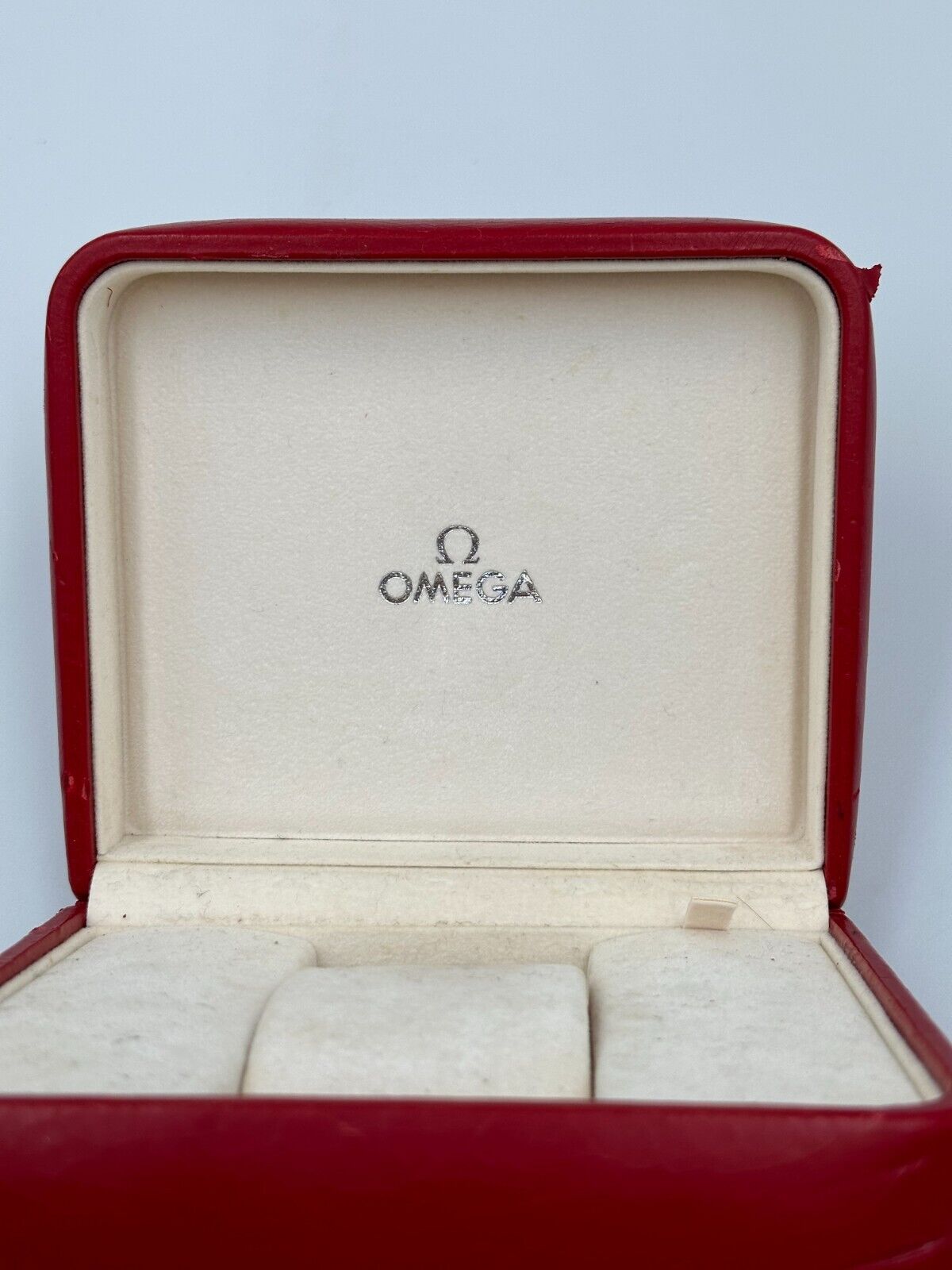 VINTAGE GENUINE OMEGA Red Speedmaster Seamaster watch box case wood 240225014yA