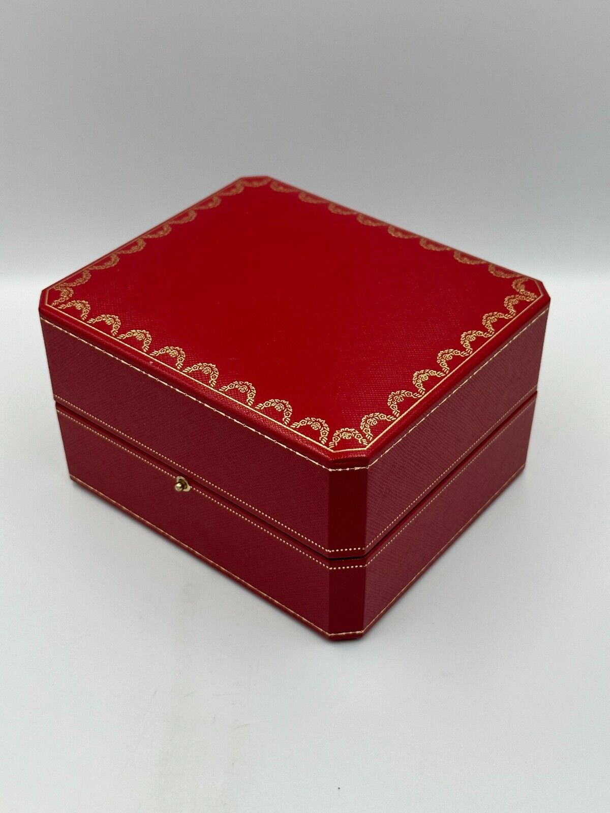 VINTAGE GENUINE CARTIER Red watch box case wood leather Booklet 240227014yA