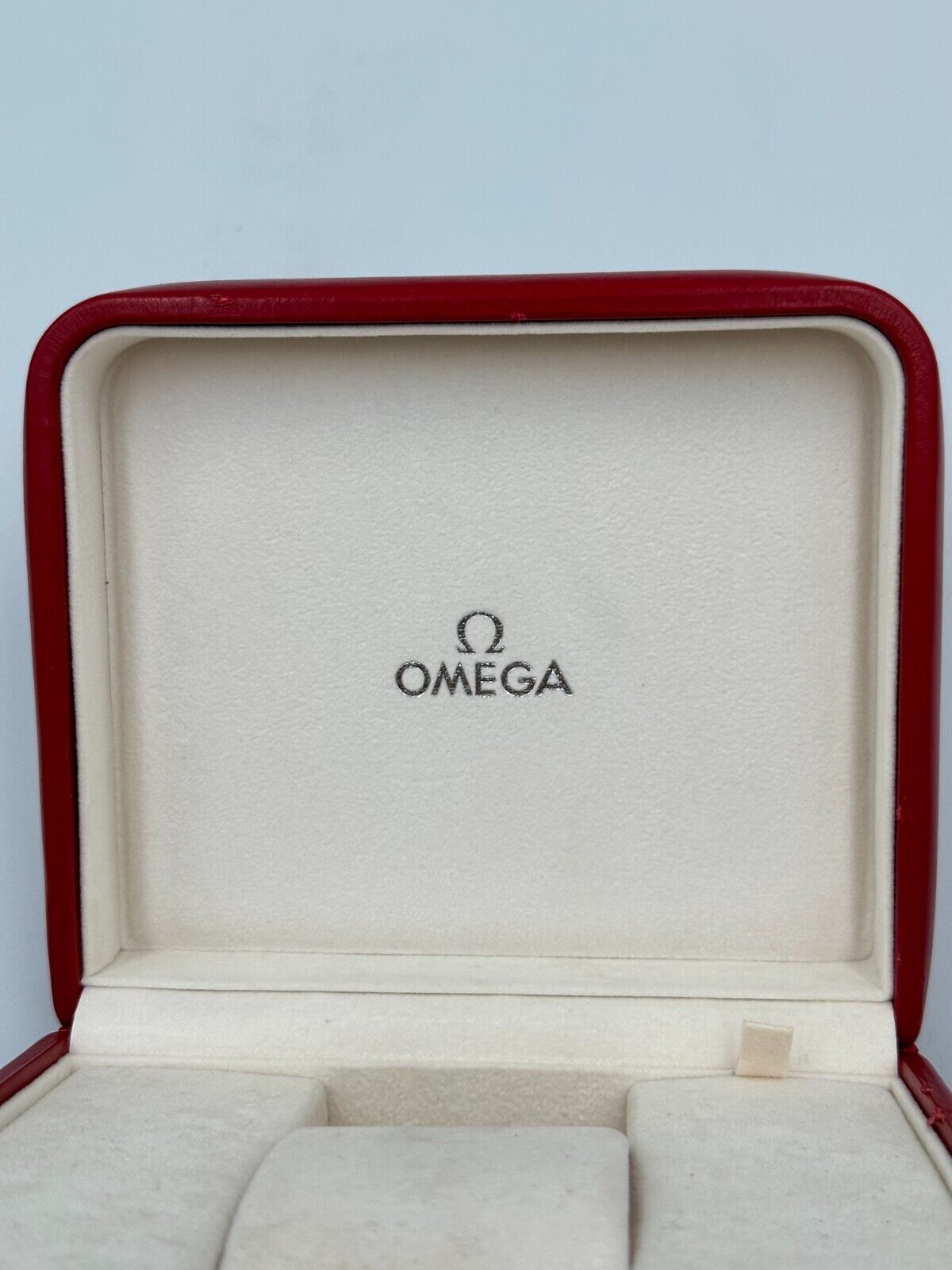 VINTAGE GENUINE OMEGA Speedmaster Seamaster Red watch box case wood 240304001yA