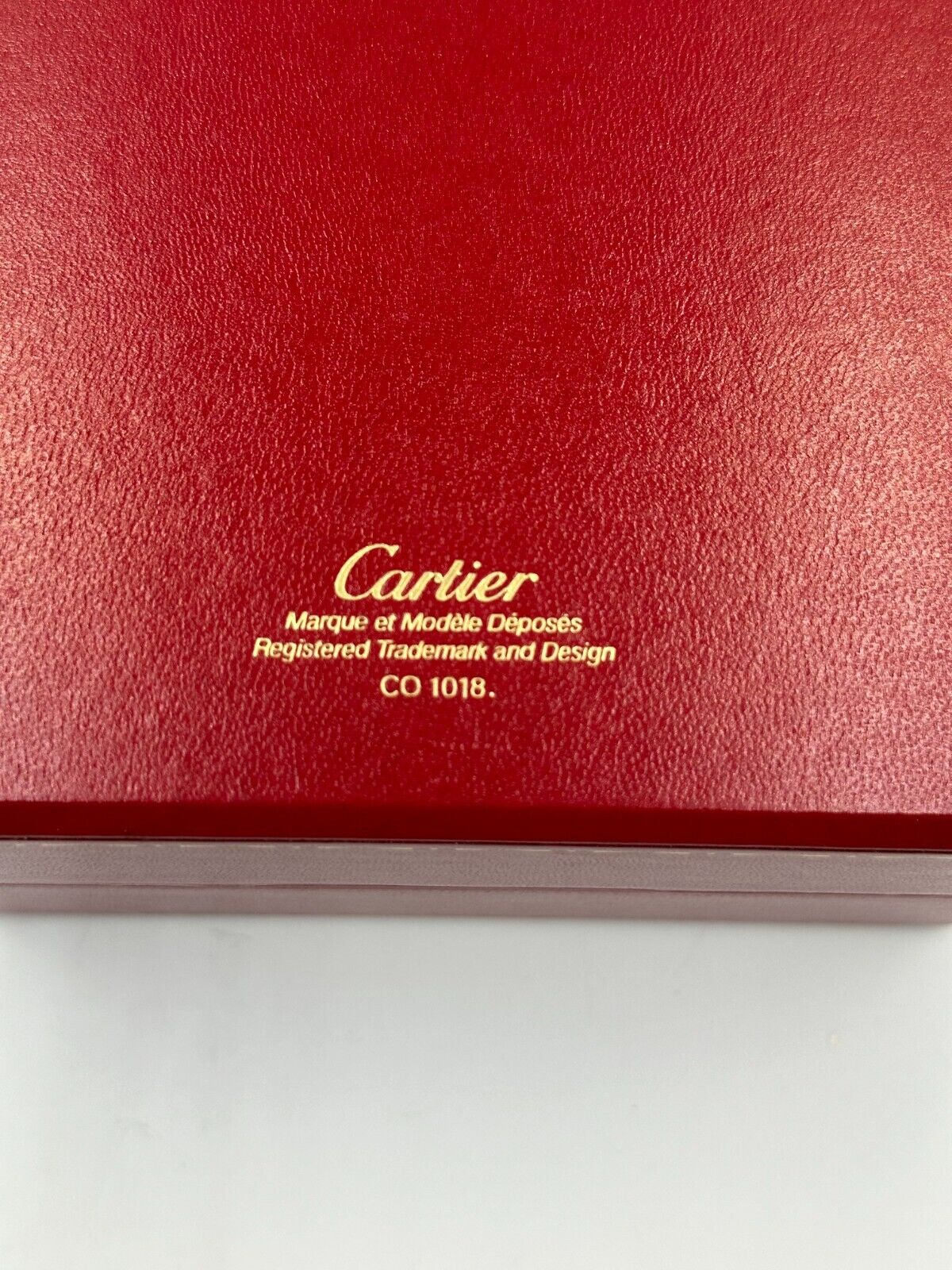 VINTAGE GENUINE CARTIER Red watch box case wood leather Booklet 240303013yA