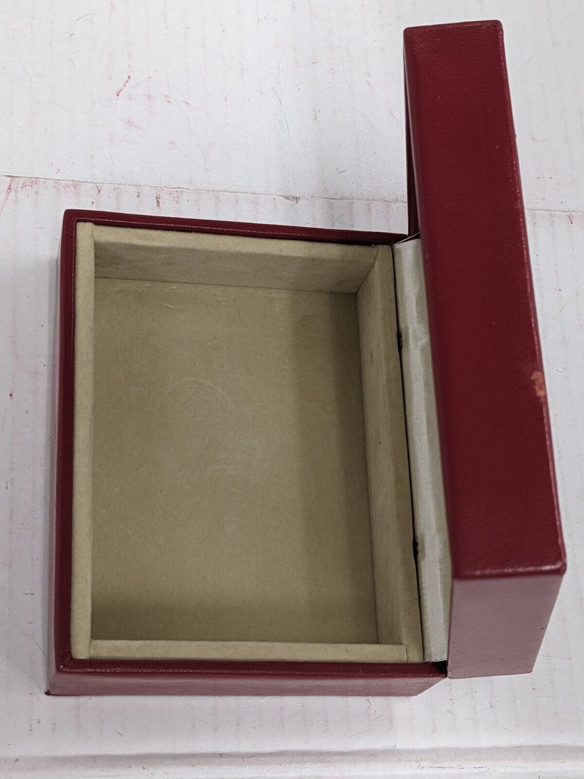 VINTAGE GENUINE ROLEX Red watch box case no inner cushion 14.00.02 231017007yS