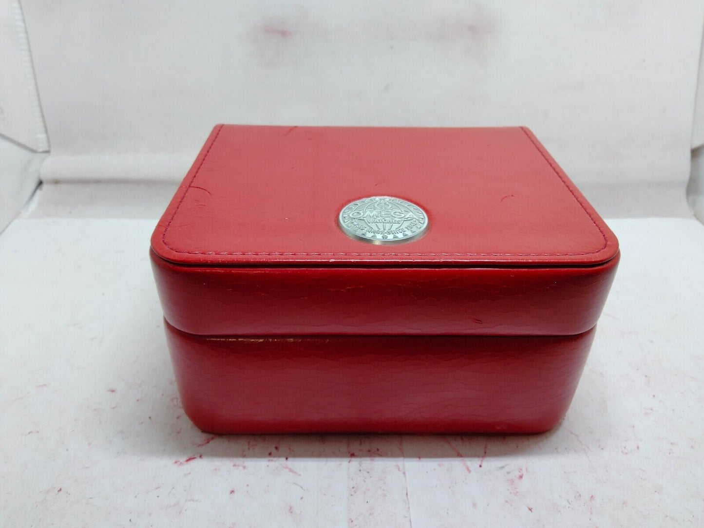 VINTAGE GENUINE OMEGA Speedmaster Seamaster watch box case red wood 231114005yS