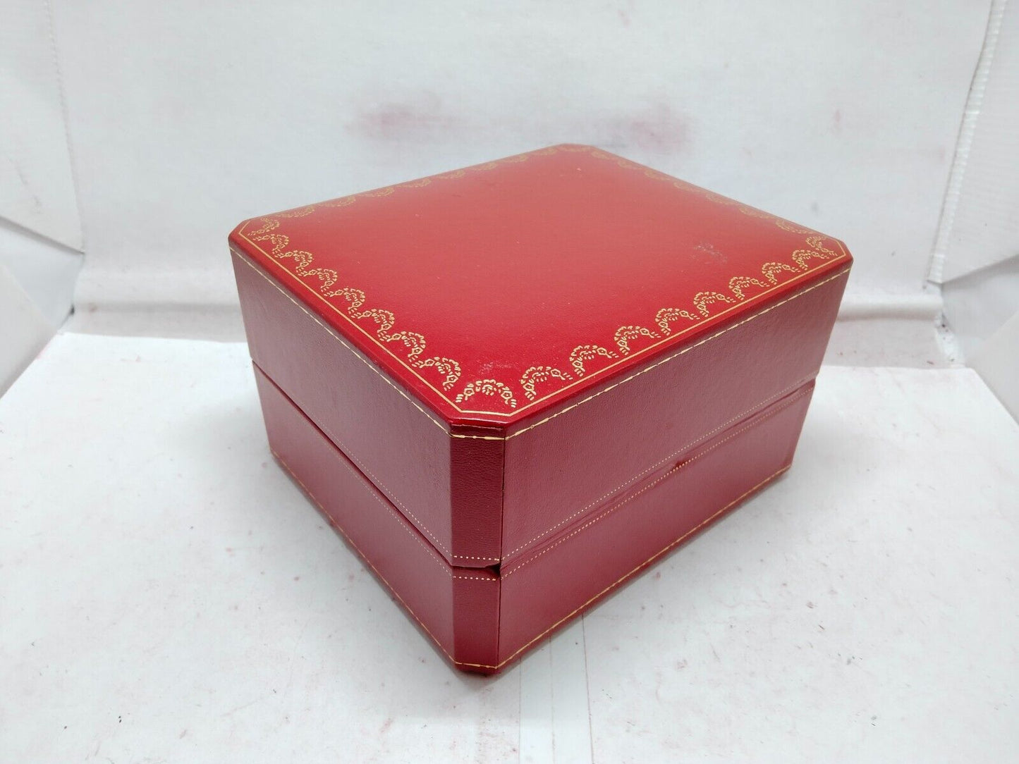 VINTAGE GENUINE CARTIER watch box case CO 1018 wood leather red 230921007y2S