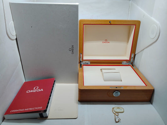 VINTAGE GENUINE OMEGA Speedmaster Seamaster watch box case booklet 230822004yS