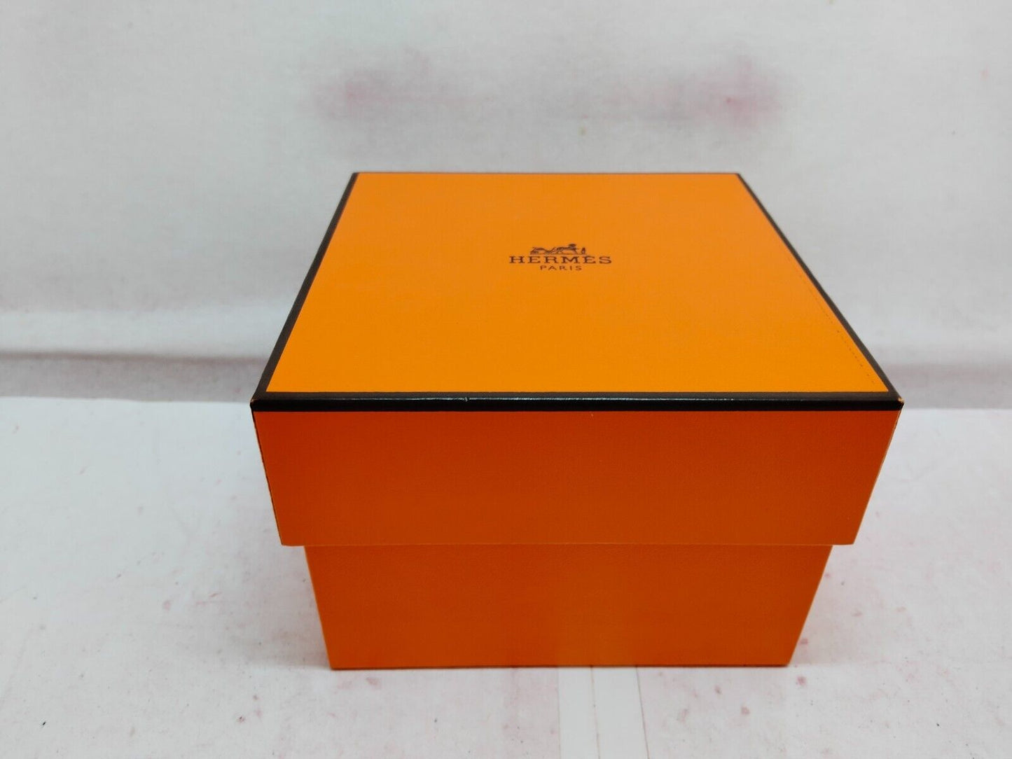 VINTAGE GENUINE HERMES Orange watch box wood leather booklet wood 231105003yS