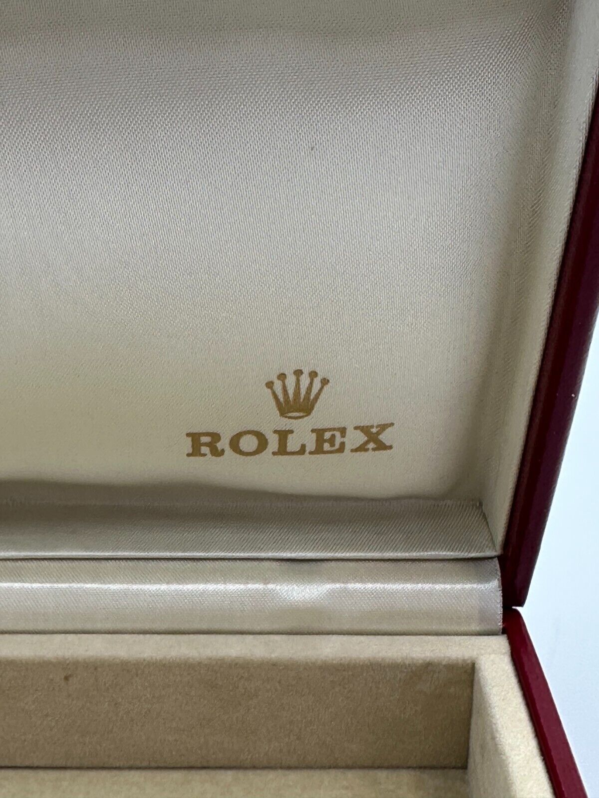 VINTAGE GENUINE ROLEX Red watch box case 14.00.02 wood no inner 240126001yA