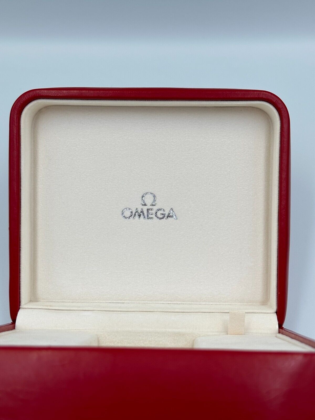 VINTAGE GENUINE OMEGA Red Speedmaster Seamaster watch box case wood 240213001yA