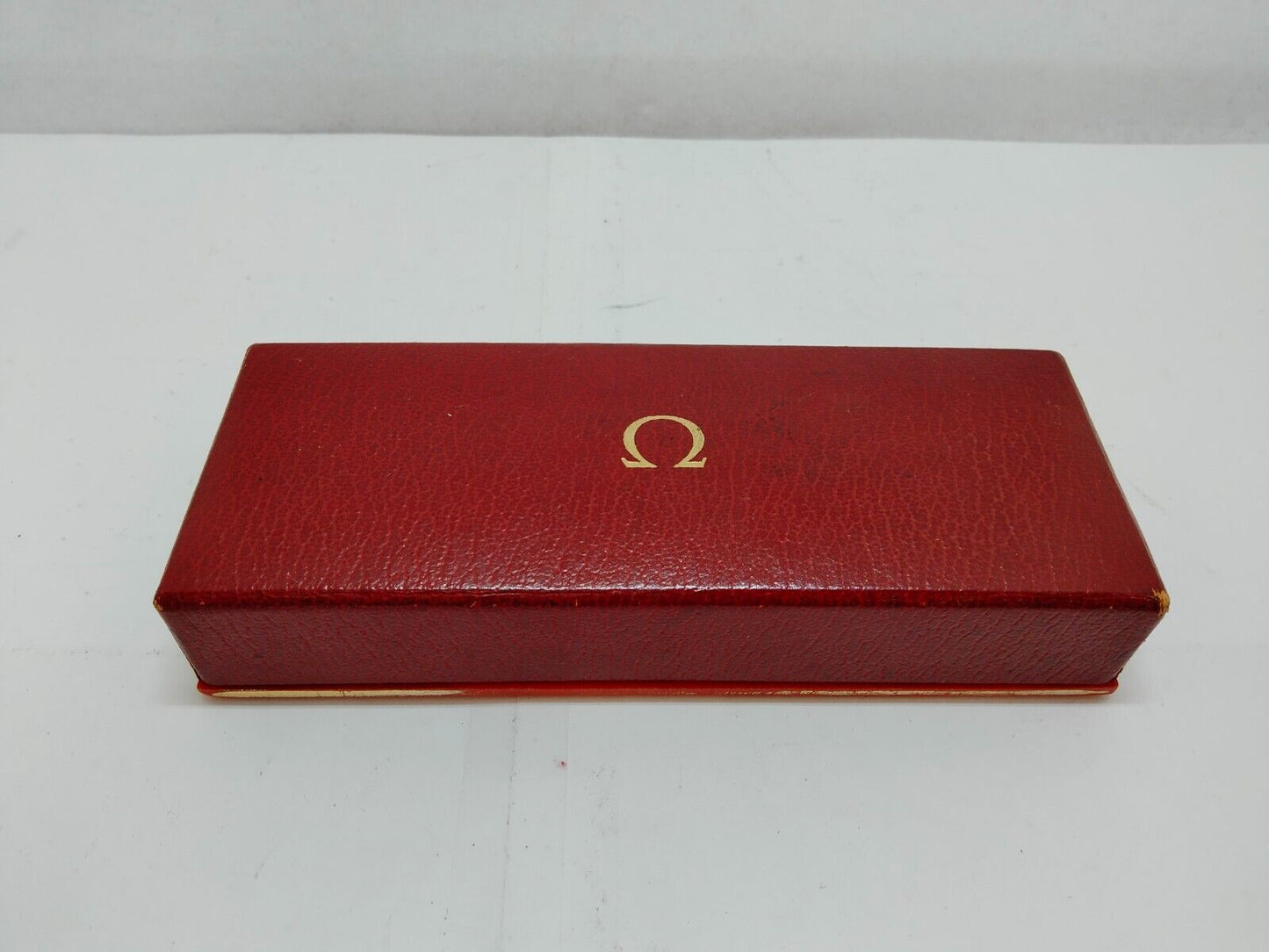 VINTAGE GENUINE OMEGA watch box case red leather 0714001yS