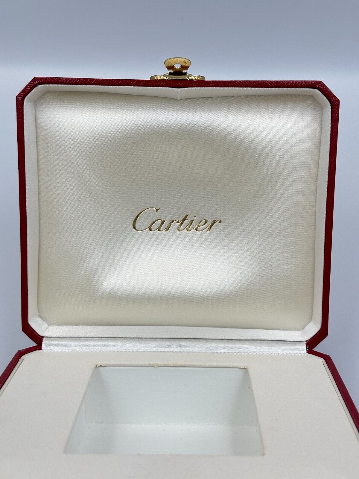 VINTAGE GENUINE CARTIER Red watch box case wood leather Booklet 240220009yA