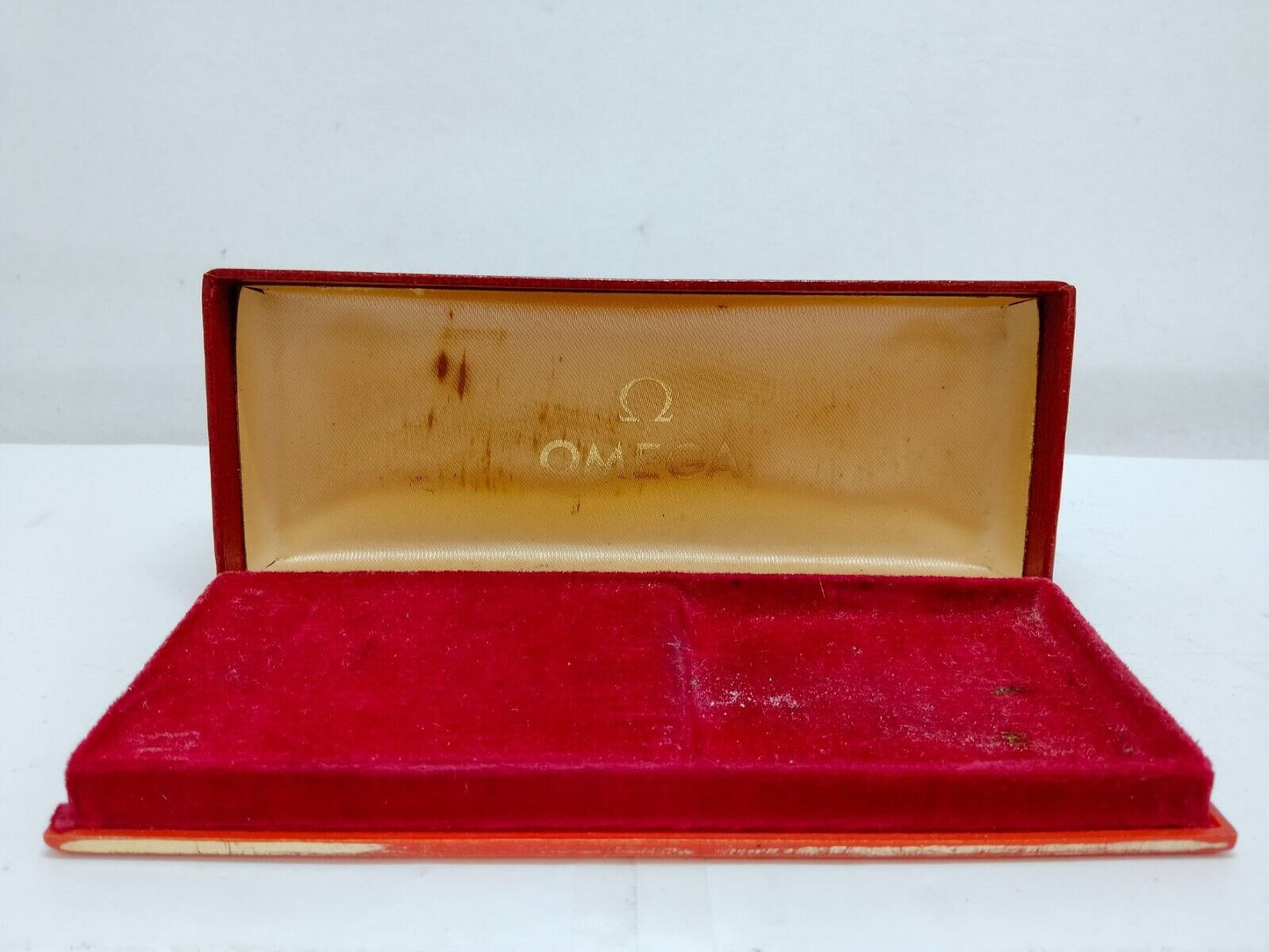 VINTAGE GENUINE OMEGA watch box case red leather 0714001yS