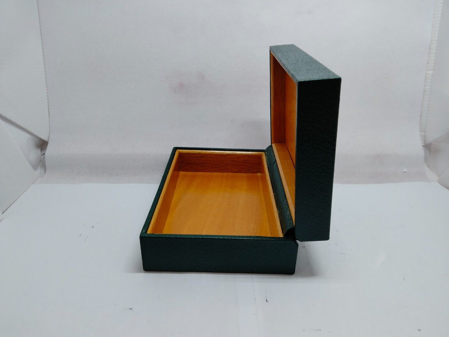 VINTAGE GENUINE ROLEX watch box case 68.00.55 Green wood leather 1223004y1S