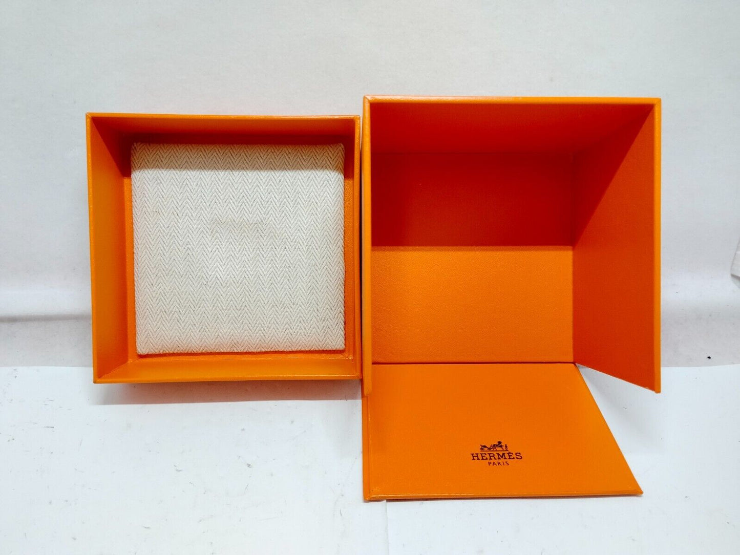 VINTAGE GENUINE HERMES Orange watch box wood leather booklet 230724004yS