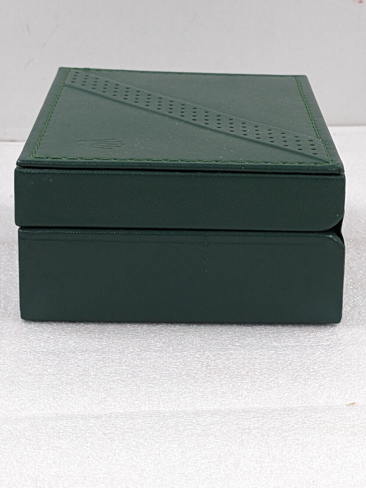 VINTAGE GENUINE ROLEX Green watch box case 68.00.2 wood leather 231214006y7S