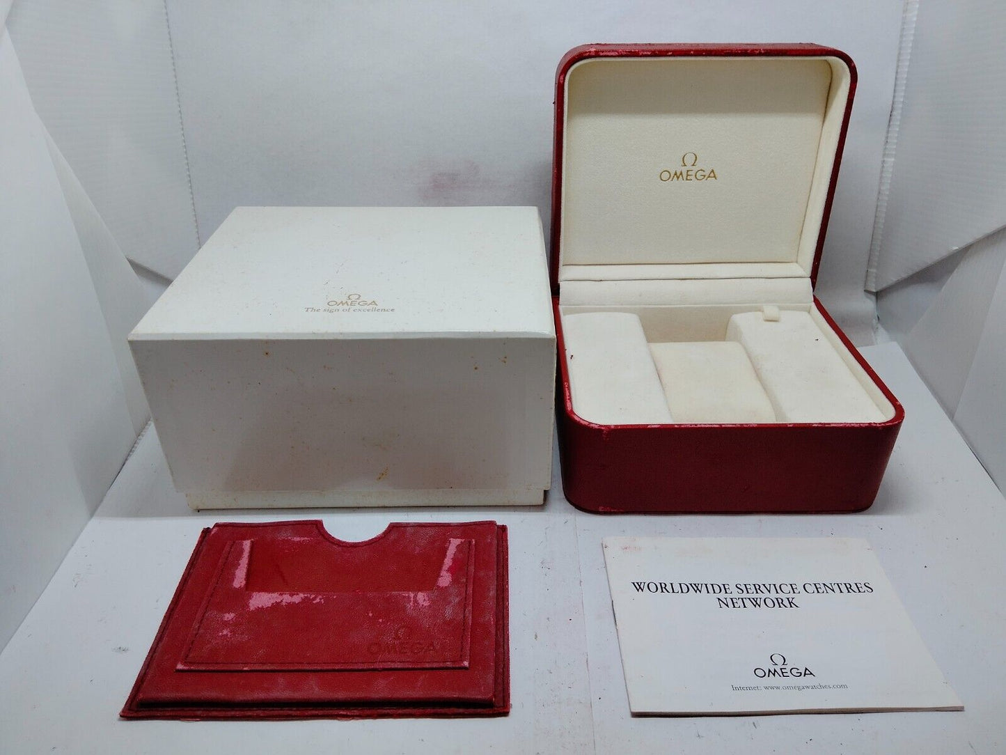 VINTAGE GENUINE OMEGA Seamaster Speedmaster watch box case red wood 230713002y2S