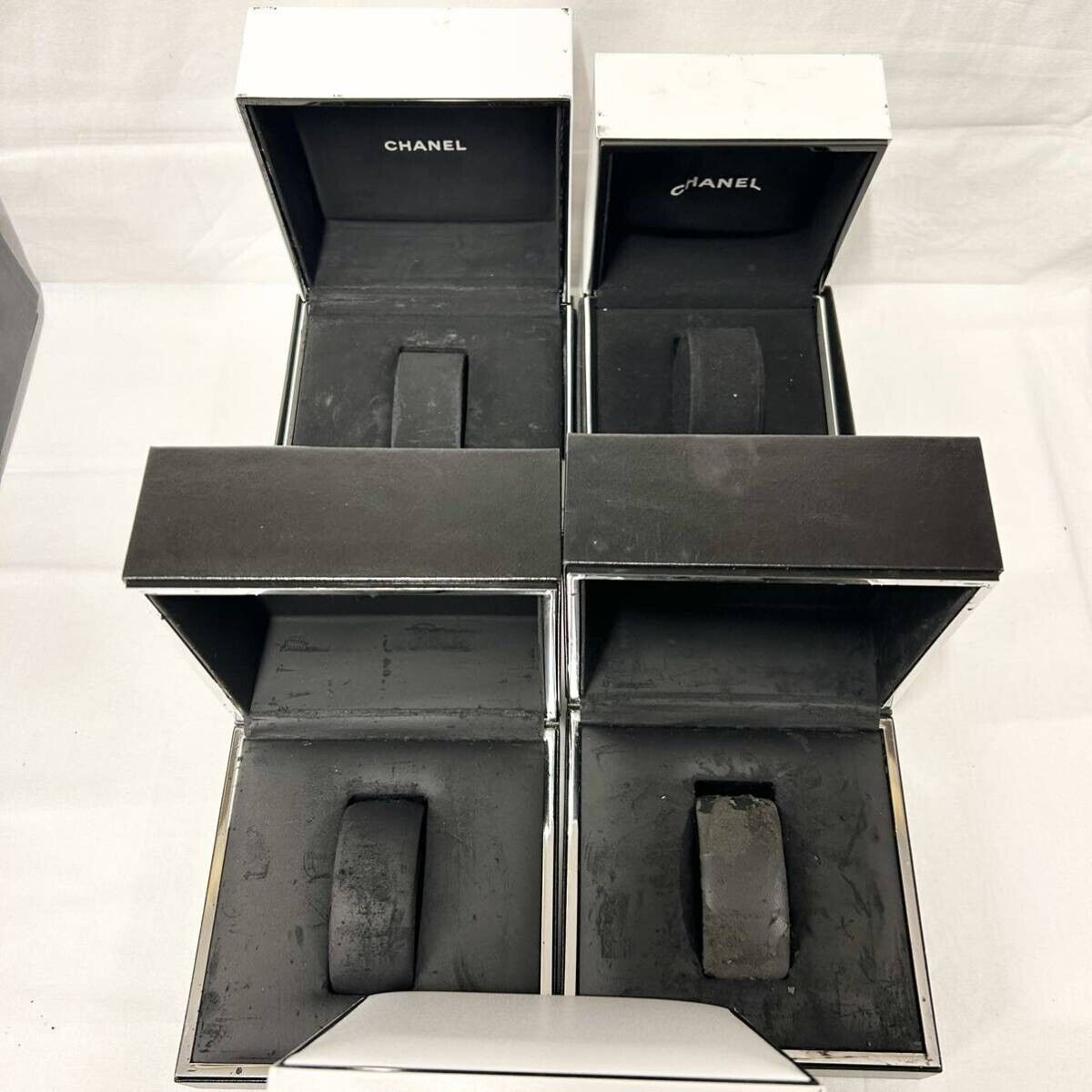 VINTAGE GENUINE CHANEL watch box case Black wood leather 10 set wood 231117001yS