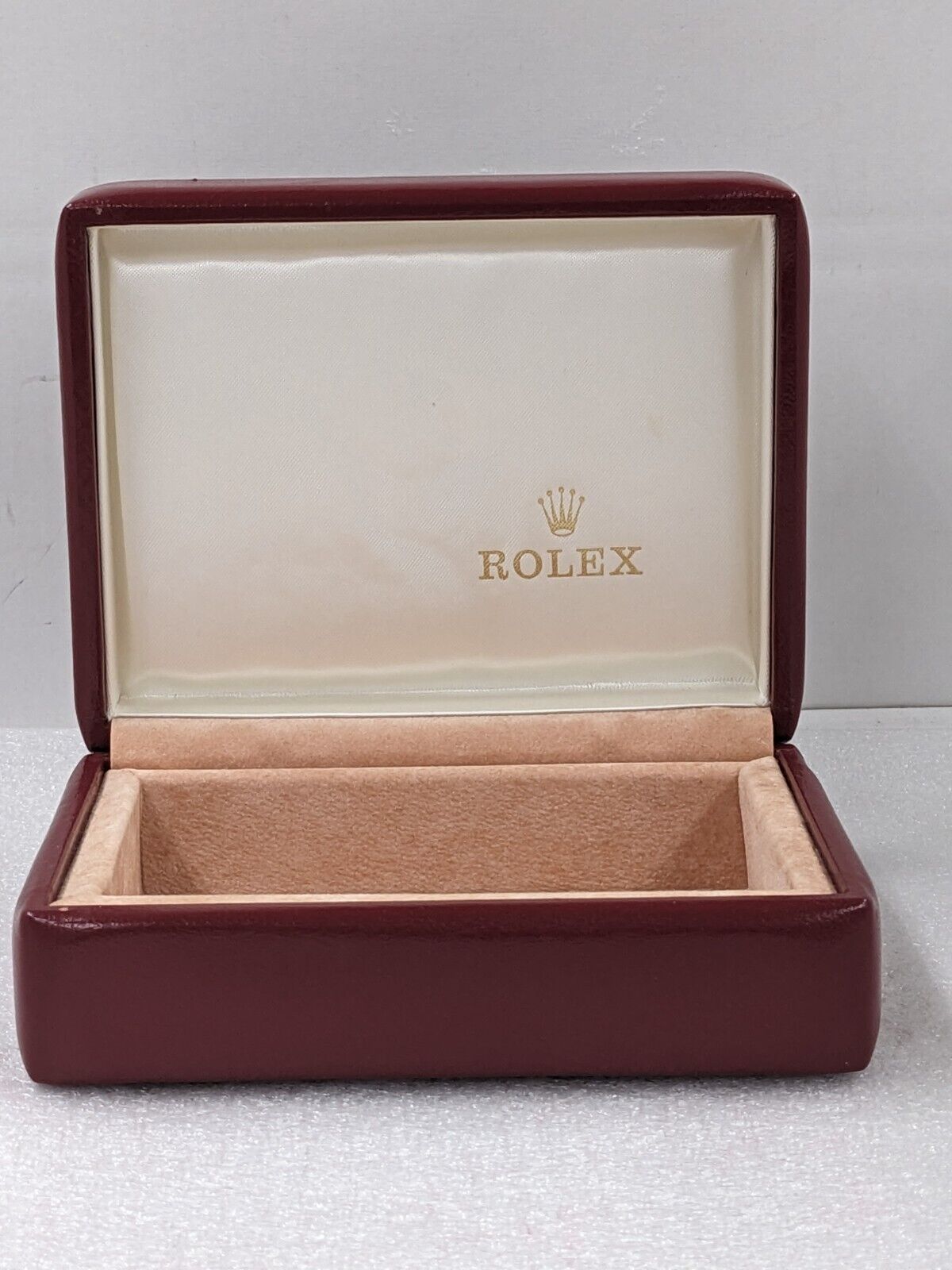 VINTAGE GENUINE ROLEX Red watch box case no inner 14.00.01 wood 231125003y3S