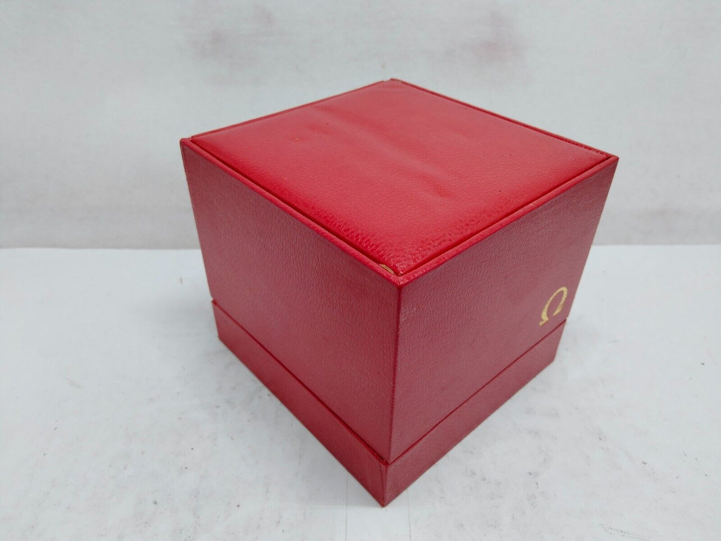 GENUINE OMEGA Speedmaster Seamaster Red watch box case no inner 230606010y7S