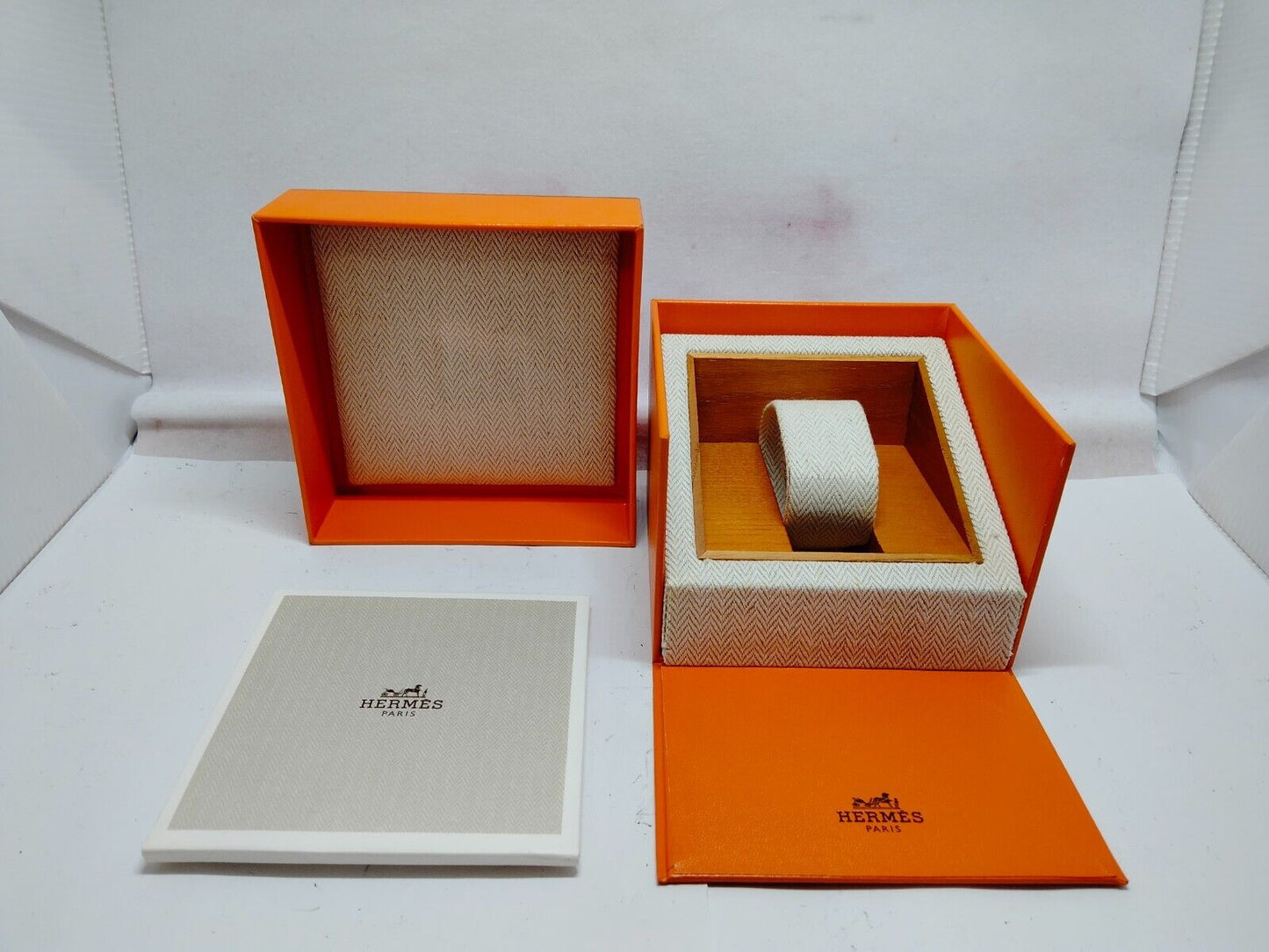 VINTAGE GENUINE HERMES Orange watch box wood leather booklet 230724004yS