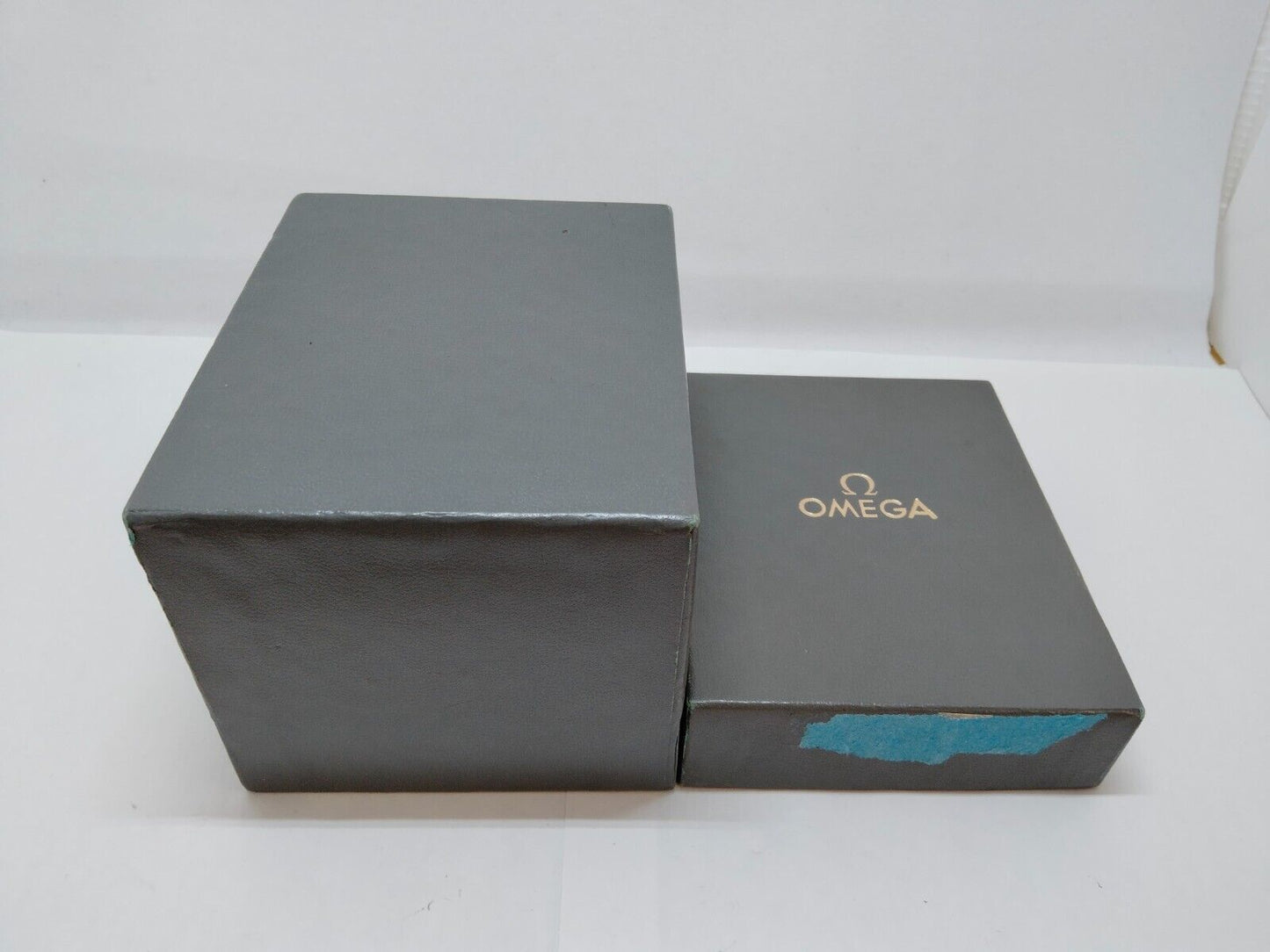 VINTAGE GENUINE OMEGA 1441 watch box case black Booklet 0603001mS