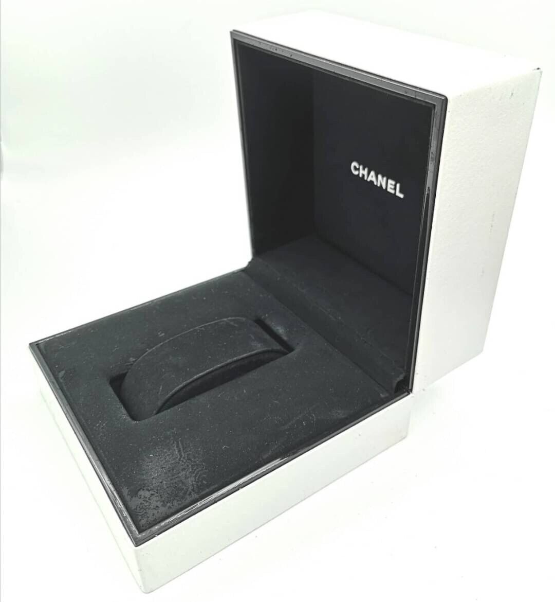 VINTAGE GENUINE CHANEL watch case box 0908001y8