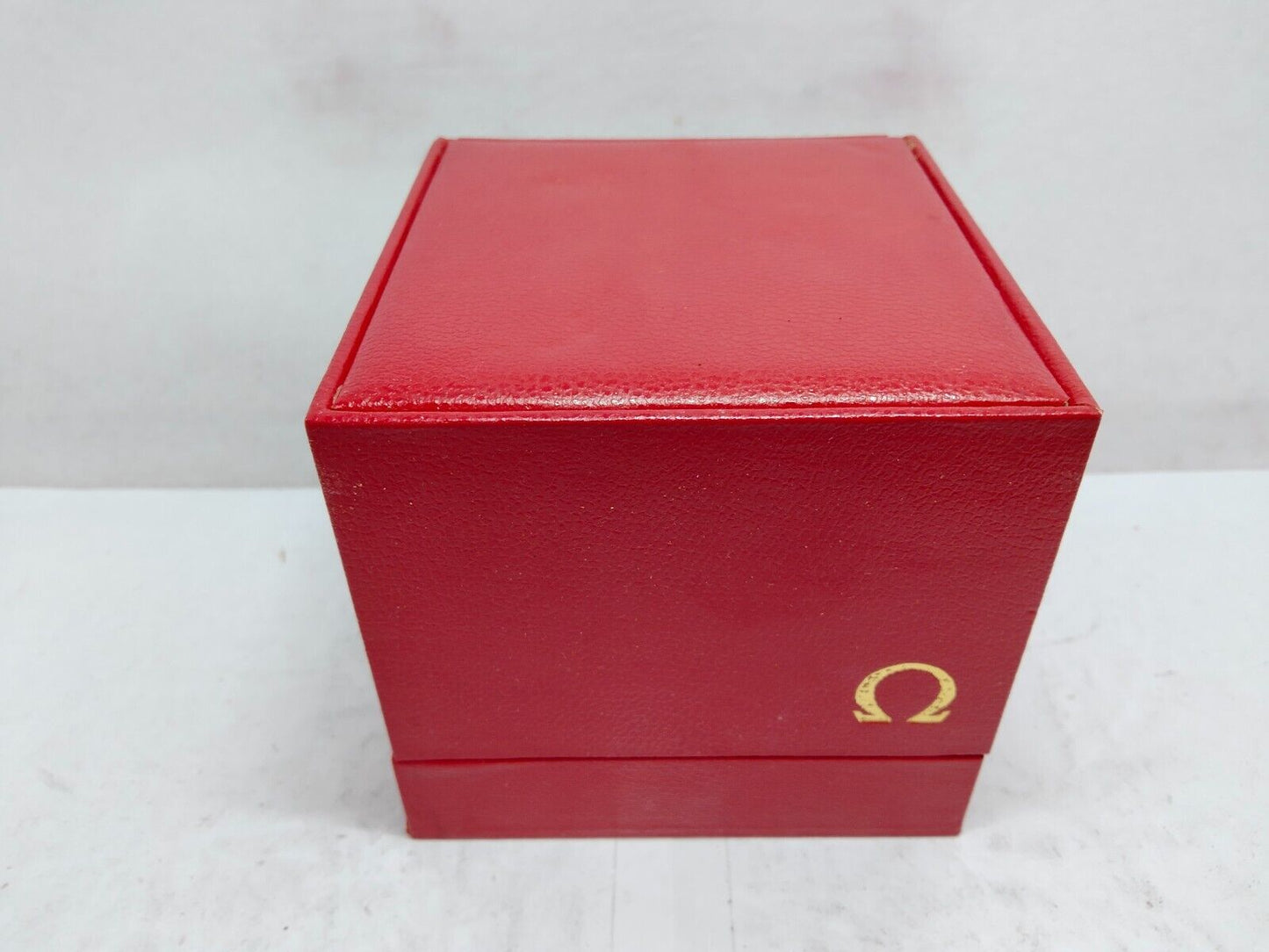 GENUINE OMEGA Speedmaster Seamaster Red watch box case no inner 230606010y7S