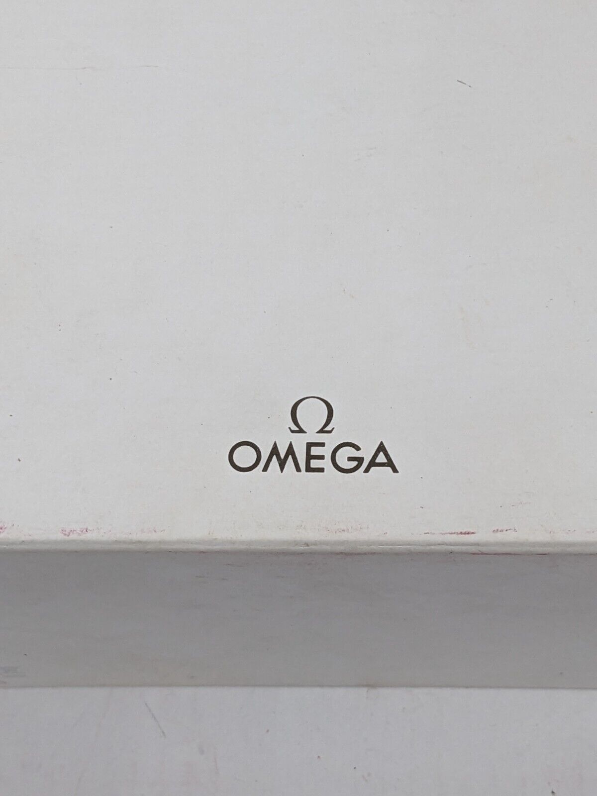 VINTAGE GENUINE OMEGA Speedmaster  watch box booklet red wood 230922006yS