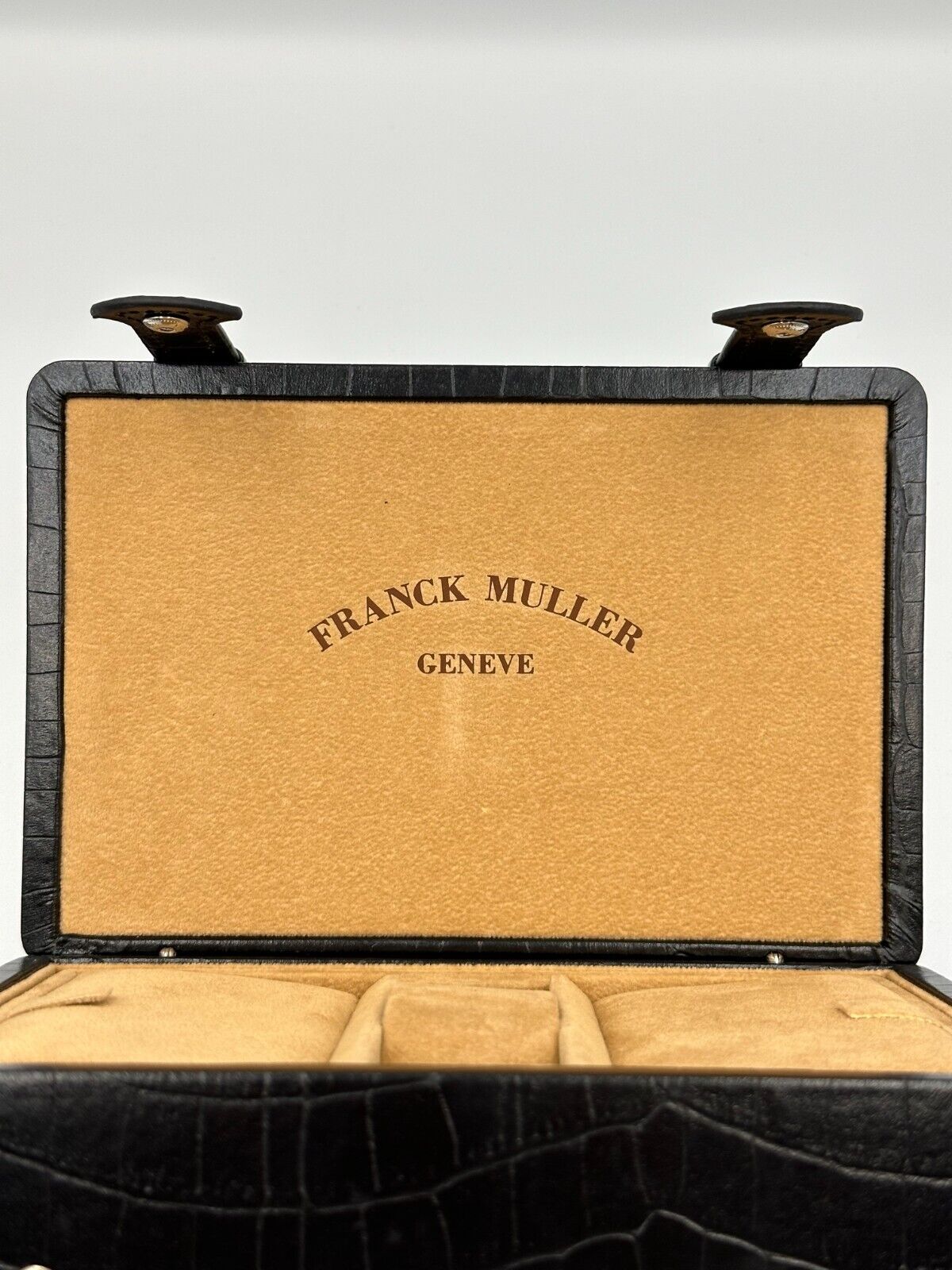 VINTAGE GENUINE FRANCK MULLER Black watch box case wood leather 240223004y3A