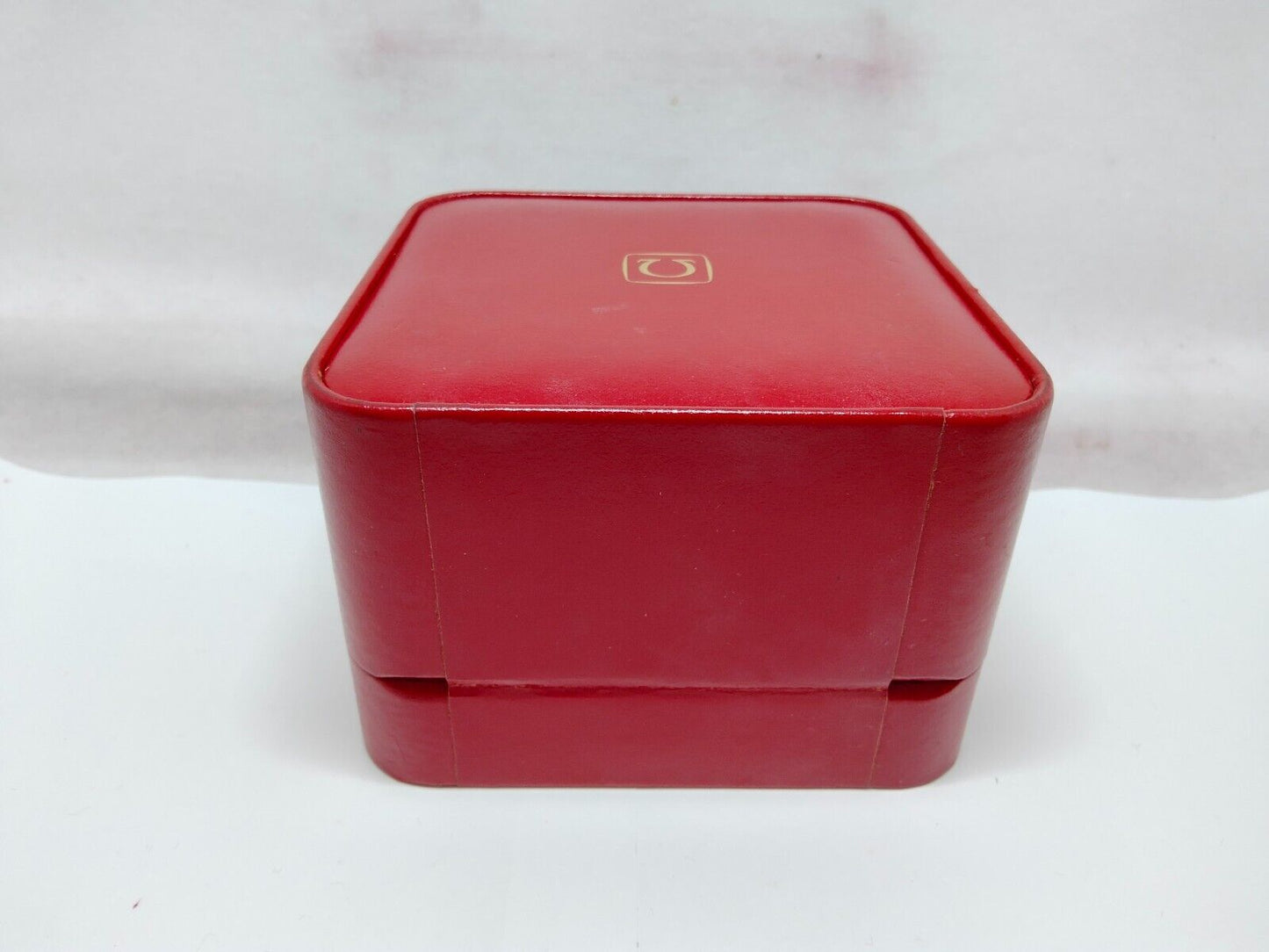 VINTAGE GENUINE OMEGA Seamaster Speedmaster watch box case red wood 230622001y3S