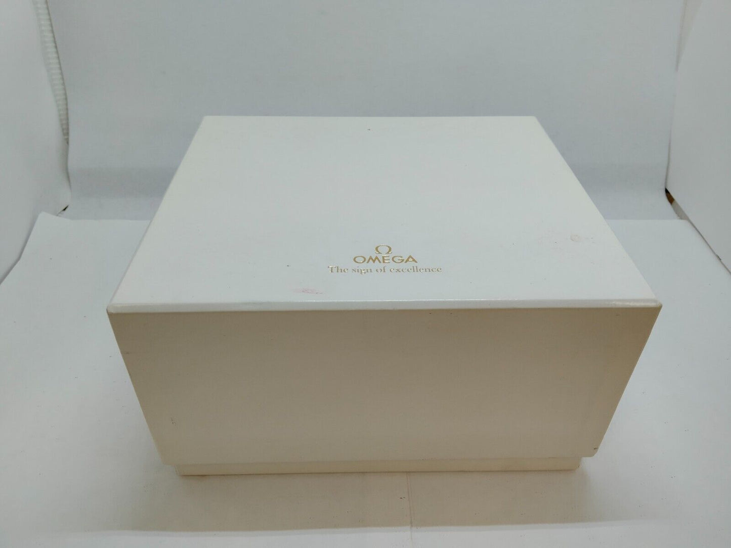 VINATAGE GENUINE OMEGA Speedmaster Seamaster watch box case booklet 0616002y2S