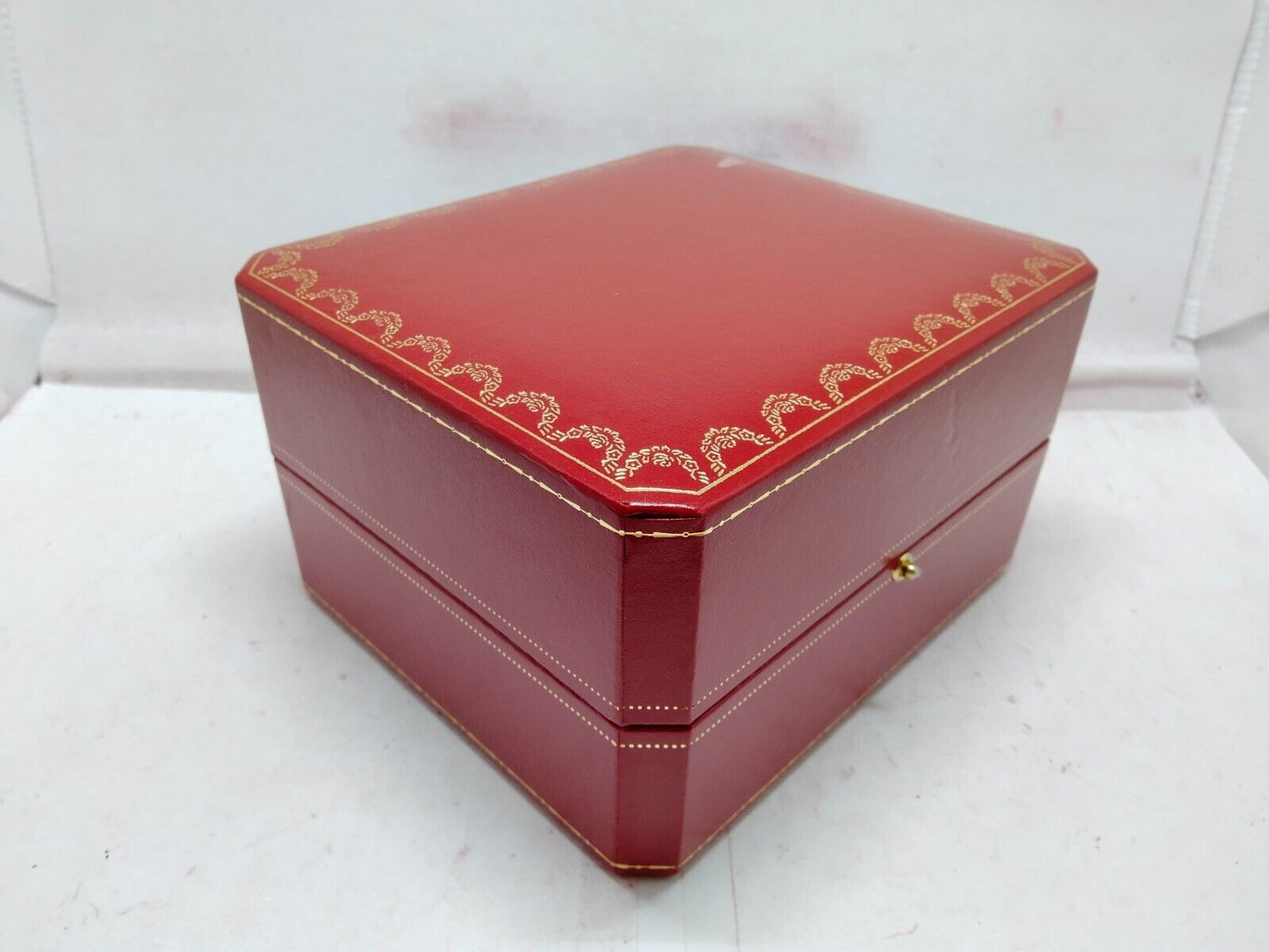 VINTAGE GENUINE CARTIER CO 1018 Red watch box case CO 1018 white 230921007y1S