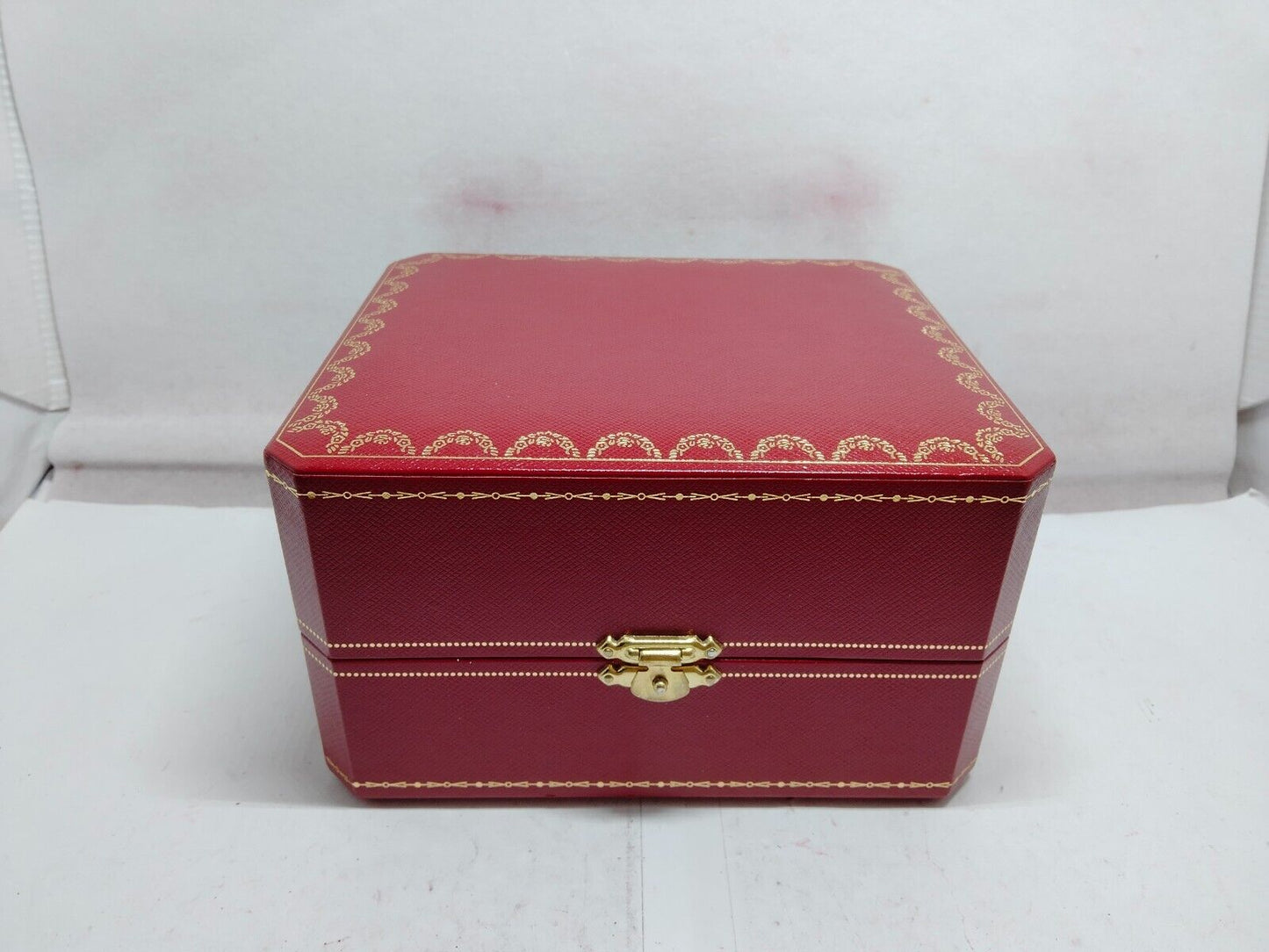 VINTAGE GENUINE CARTIER watch box case red wood leather DVD white 231113020mS