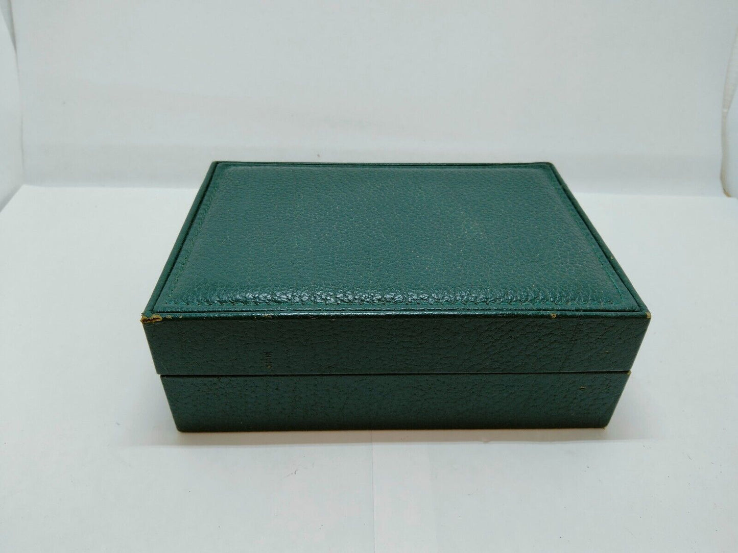 VINTAGE GENUINE ROLEX watch box case no inner cushion 68.00.01 green 0530001mS