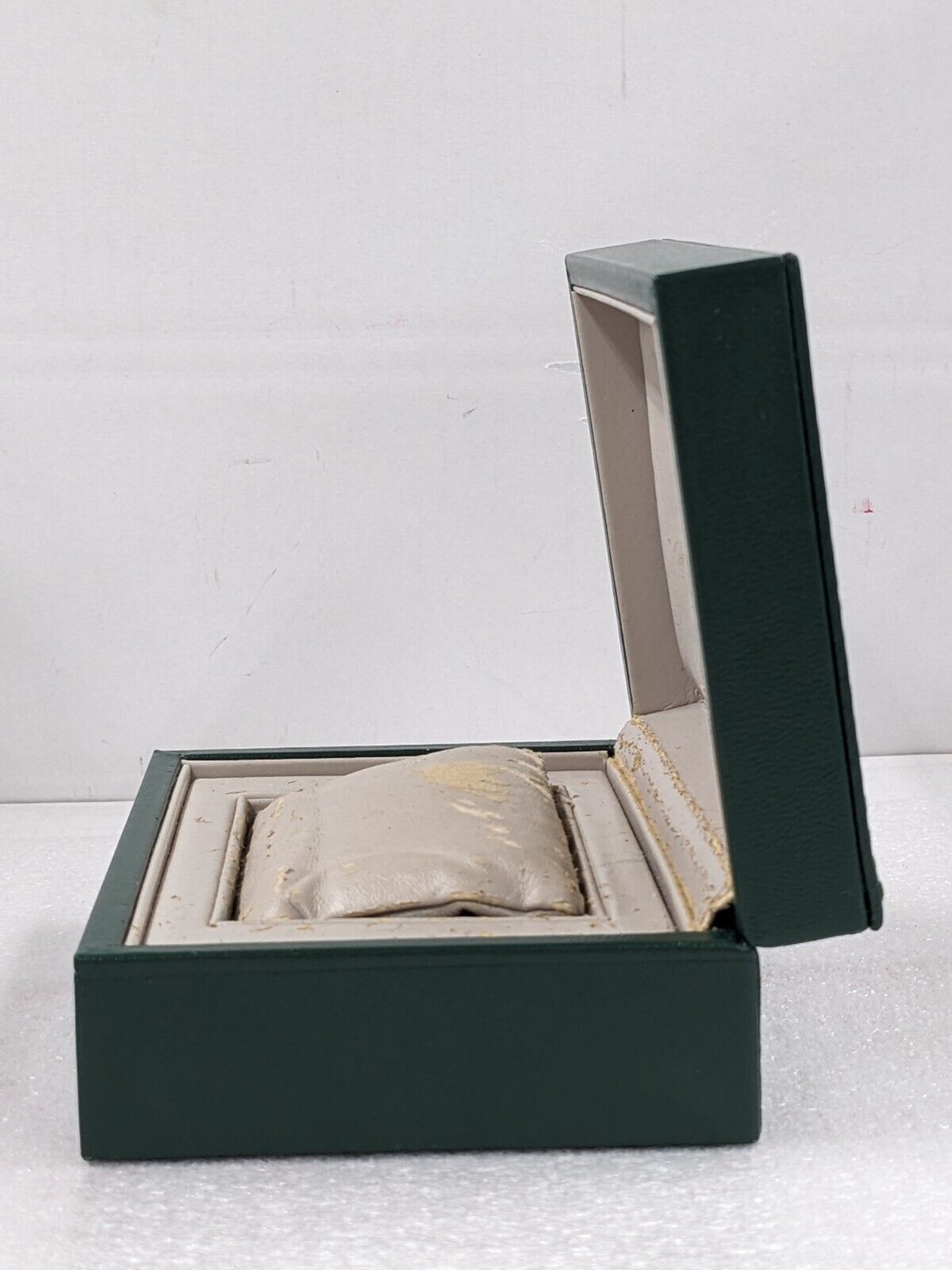 VINTAGE GENUINE ROLEX Green watch box case 68.00.06 wood leather 230701001y3S