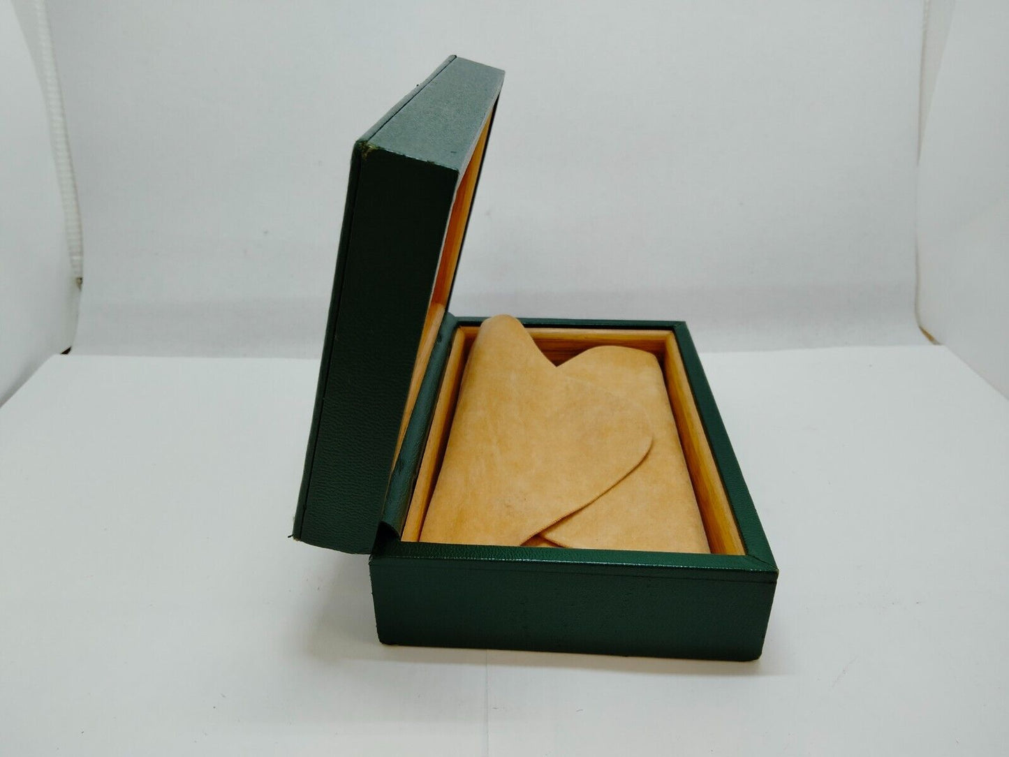 VINTAGE GENUINE ROLEX watch box case 68.00.06 no inner cushion green 0708002y1S