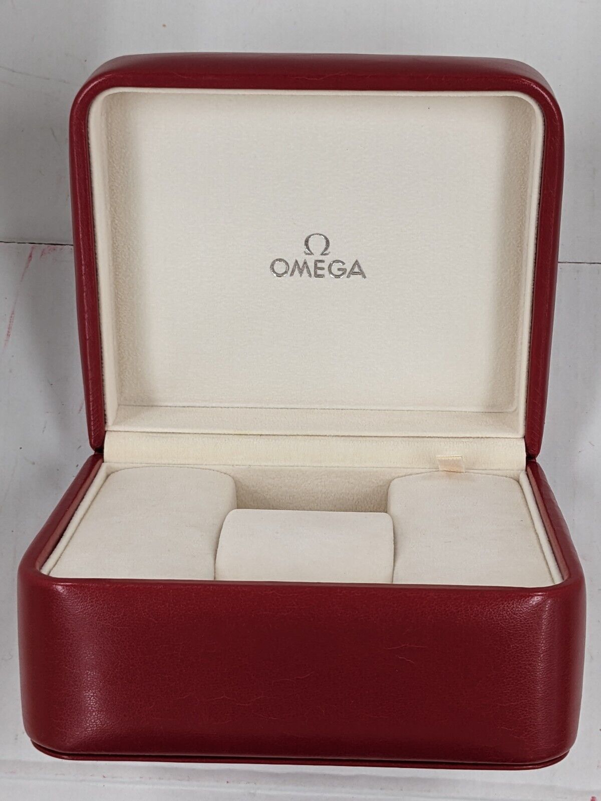 VINTAGE GENUINE OMEGA Speedmaster  watch box booklet red wood 230922005yS