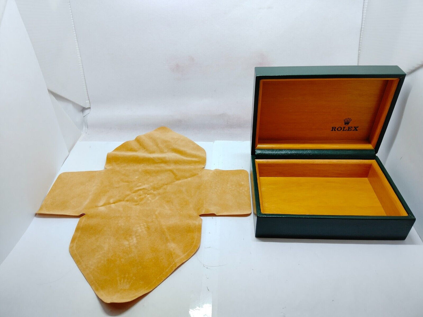 VINTAGE GENUINE ROLEX watch box case 68.00.2 no inner cushion wood 1210002y2S