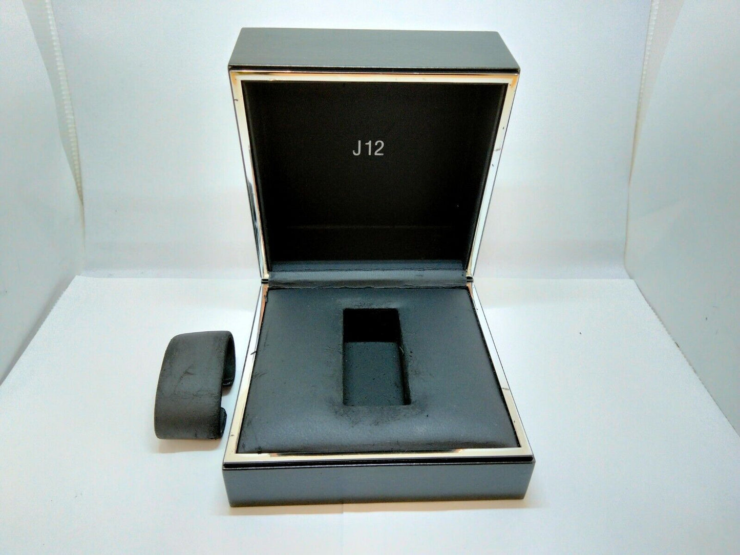 VINTAGE GENUINE CHANEL J12 watch case box box booklet black 0529012yS