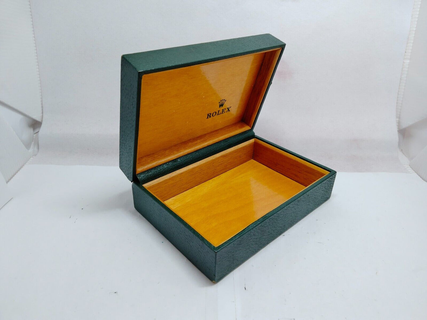 VINTAGE GENUINE ROLEX Green watch box case  no inner leather green 0119004y5S