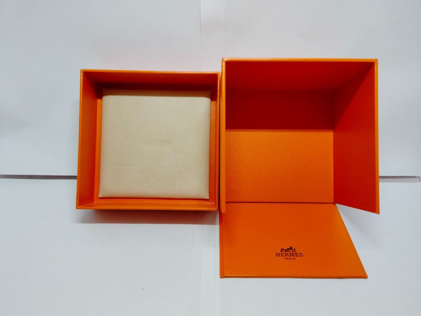 VINTAGE GENUINE HERMES watch box case Warranty Guarantee 2002' 230623003yS