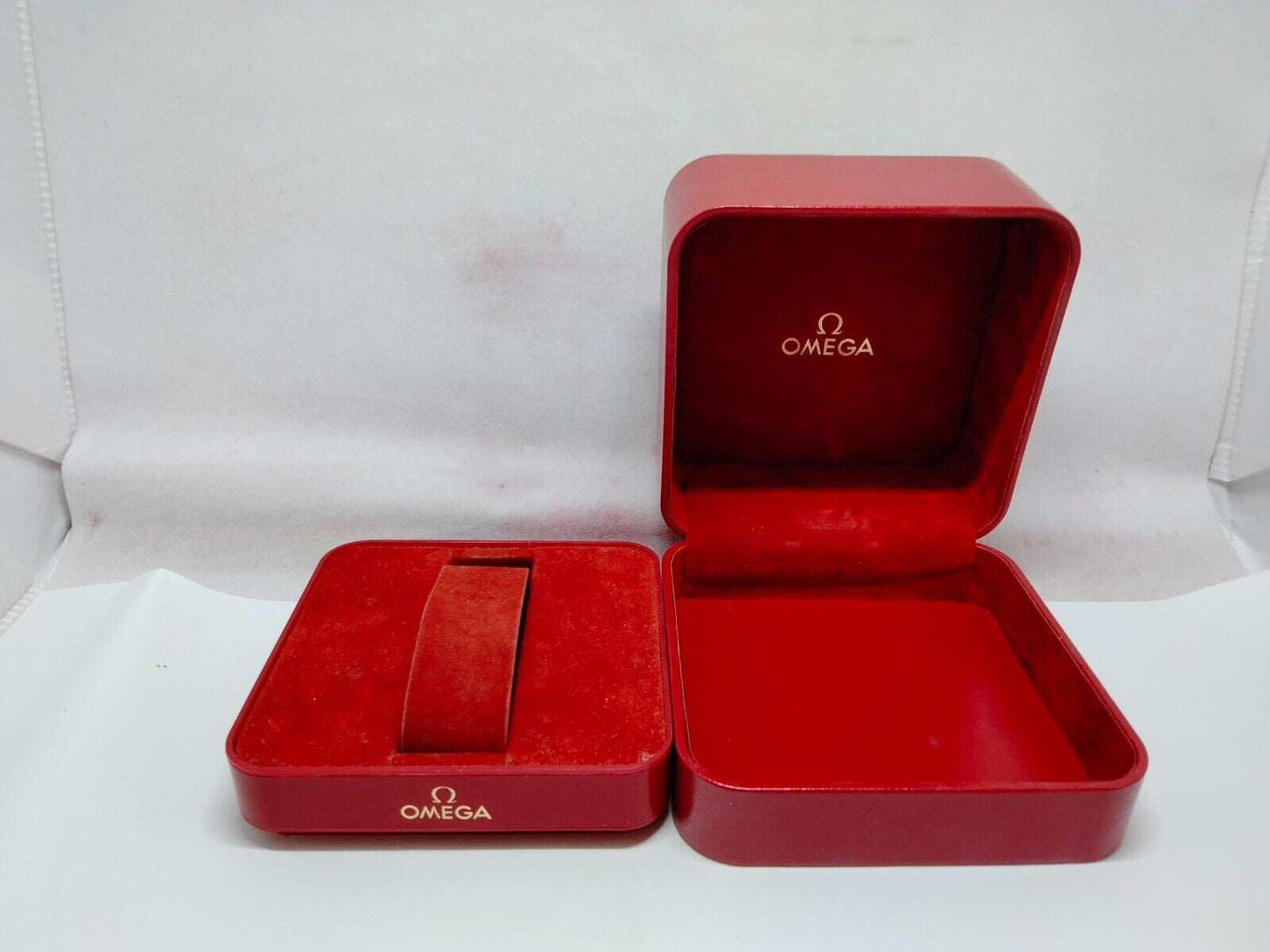 VINTAGE GENUINE OMEGA Seamaster Speedmaster watch box case red wood 230622001y3S