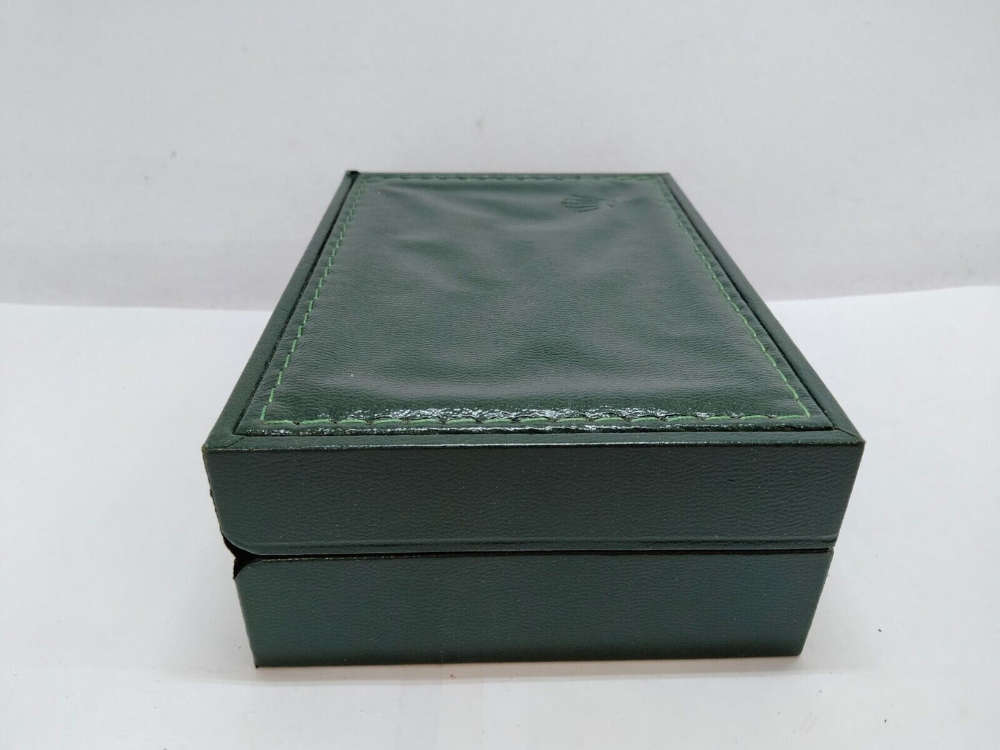 VINTAGE GENUINE ROLEX Green watch box case 68.00.2 no inner cushion 0716002y22S